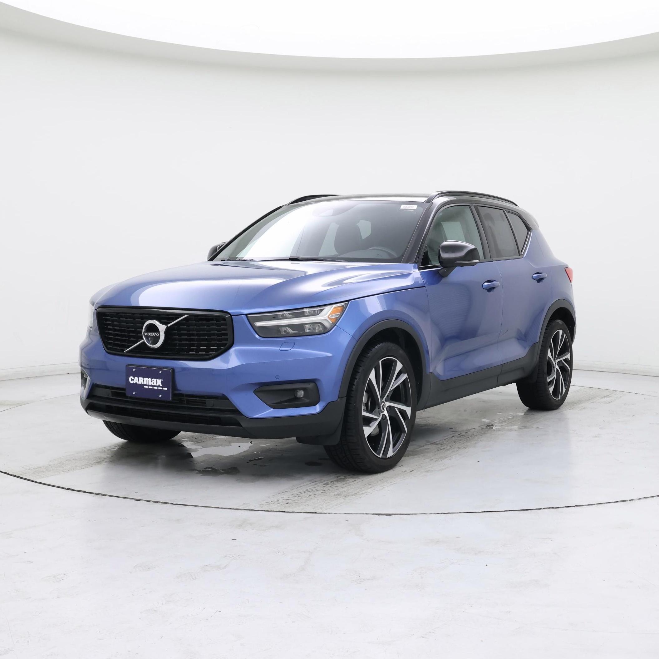Thumbnail: 2021 Volvo XC40 - 4