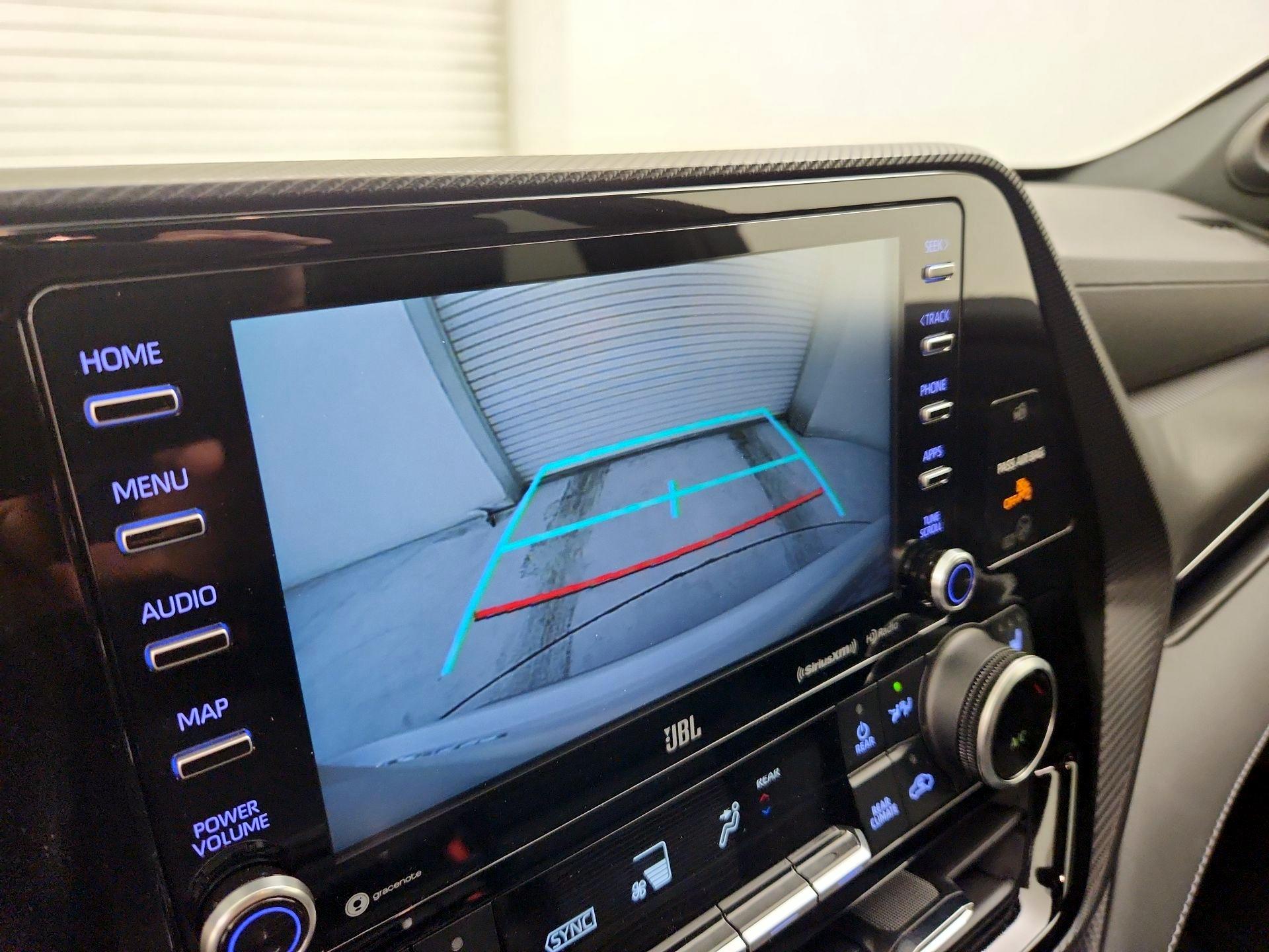 Thumbnail: 2021 Toyota Highlander - 15