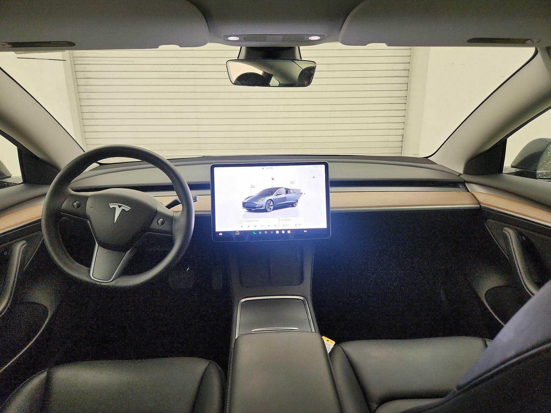 Thumbnail: 2023 Tesla Model 3 - 9
