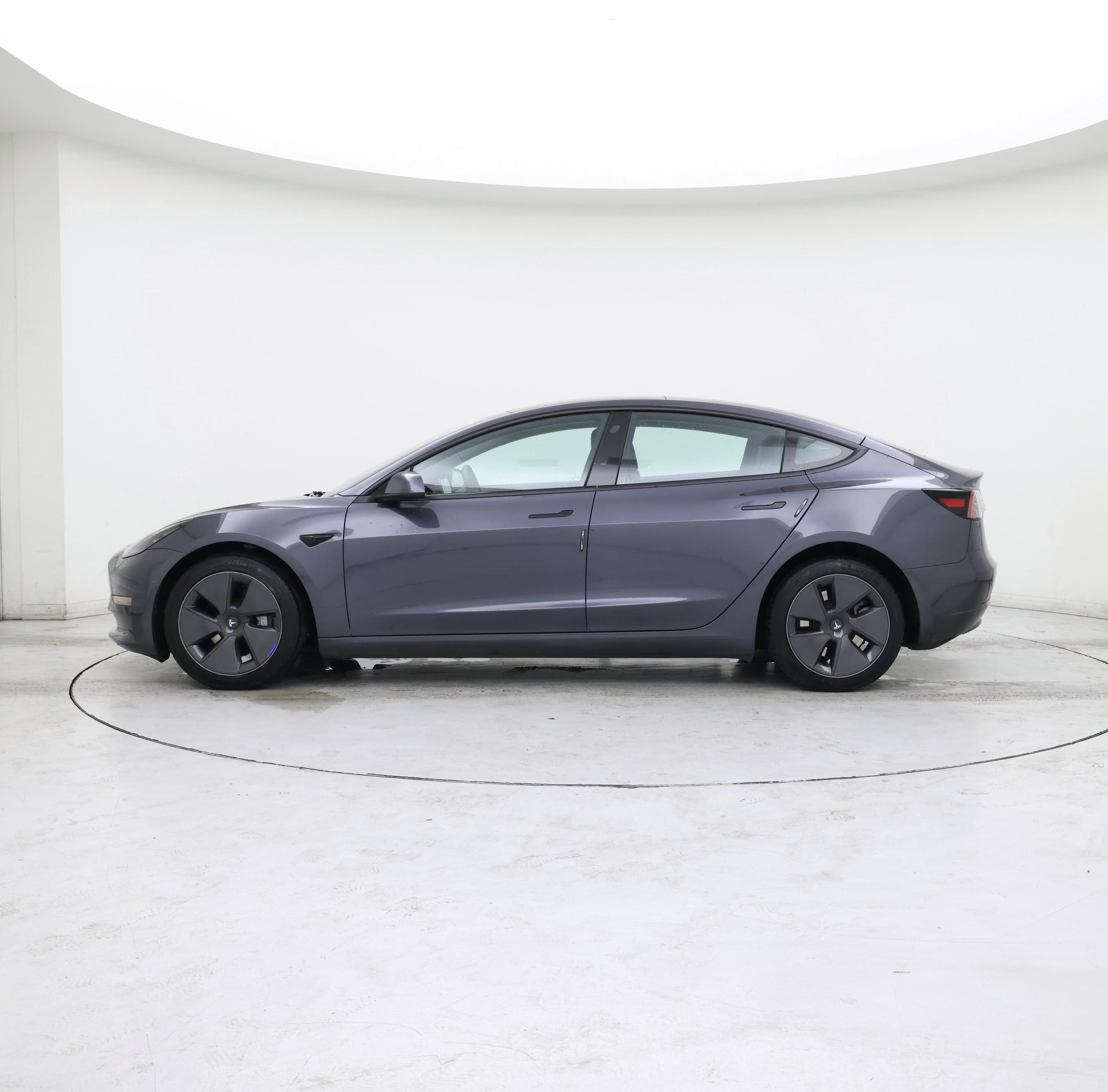 Thumbnail: 2023 Tesla Model 3 - 3