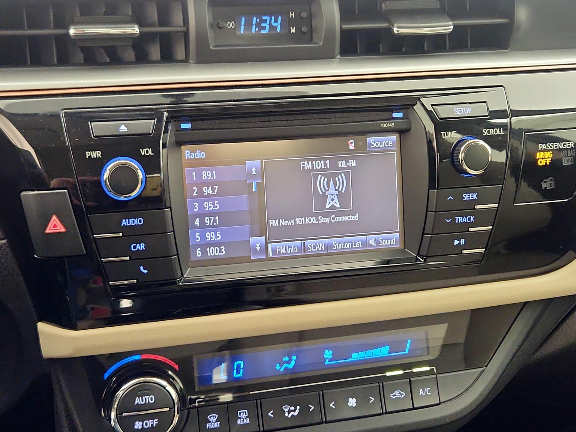 Thumbnail: 2014 Toyota Corolla - 13