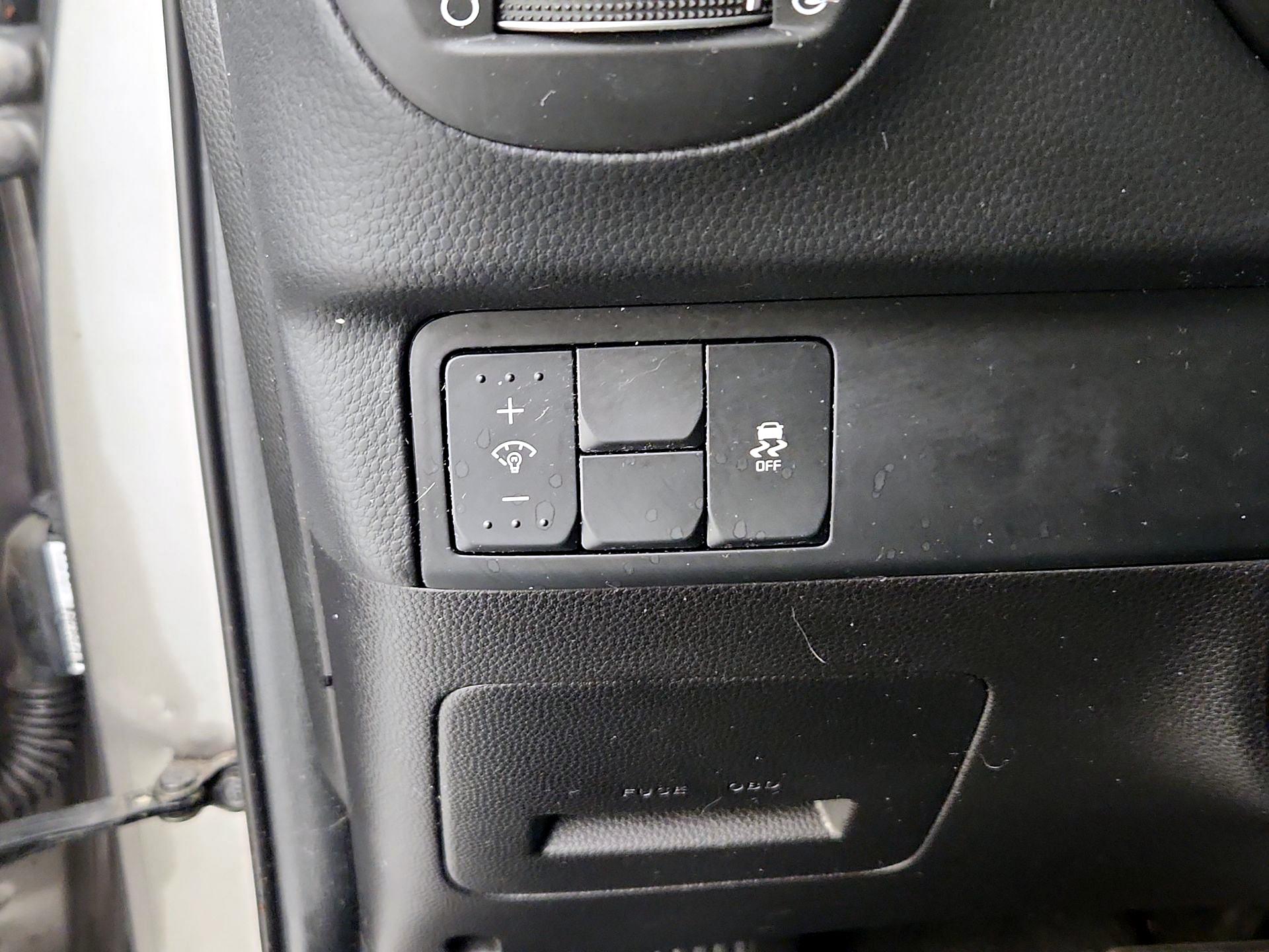 Thumbnail: 2016 Kia Soul - 13