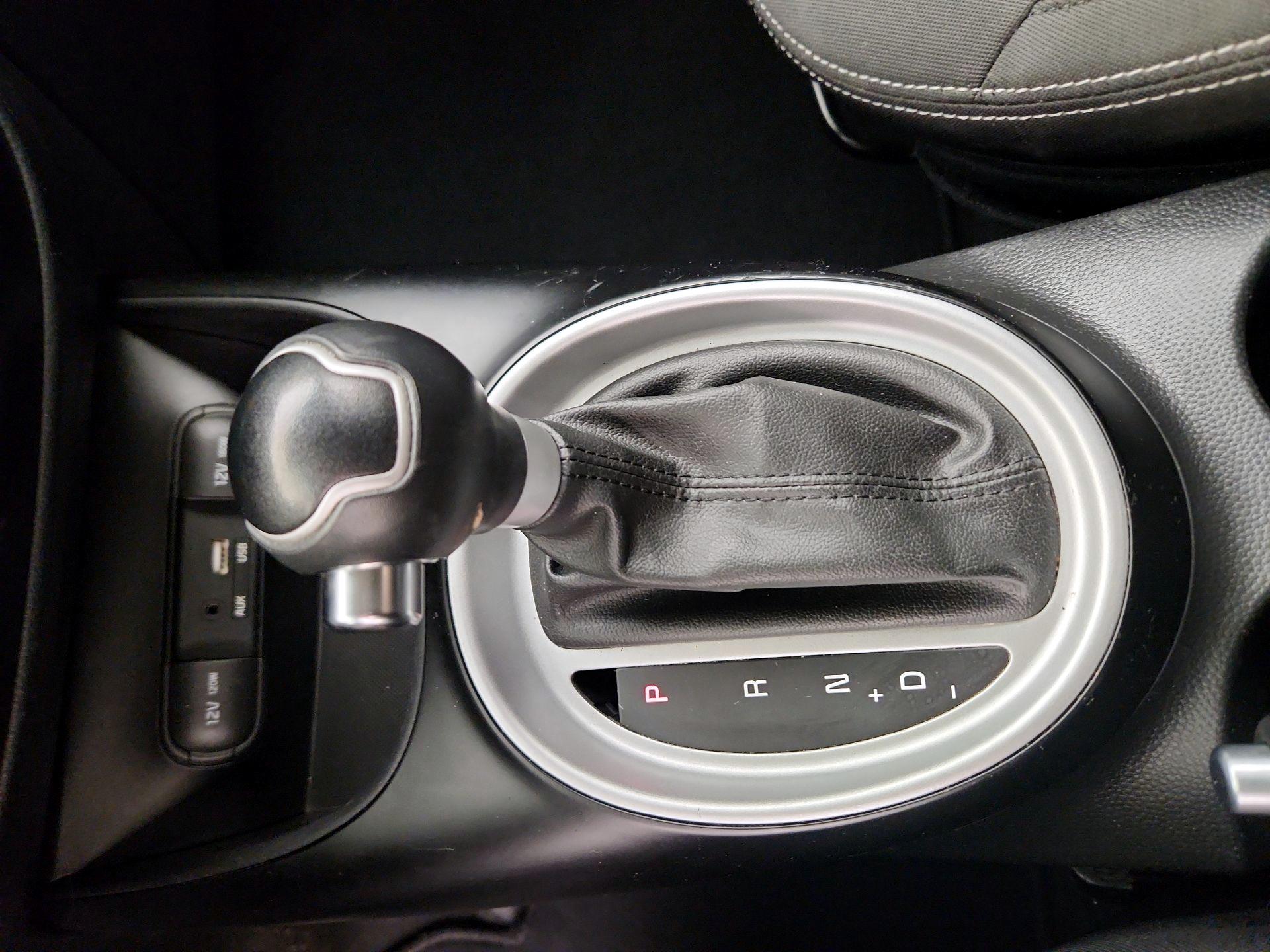 Thumbnail: 2016 Kia Soul - 16