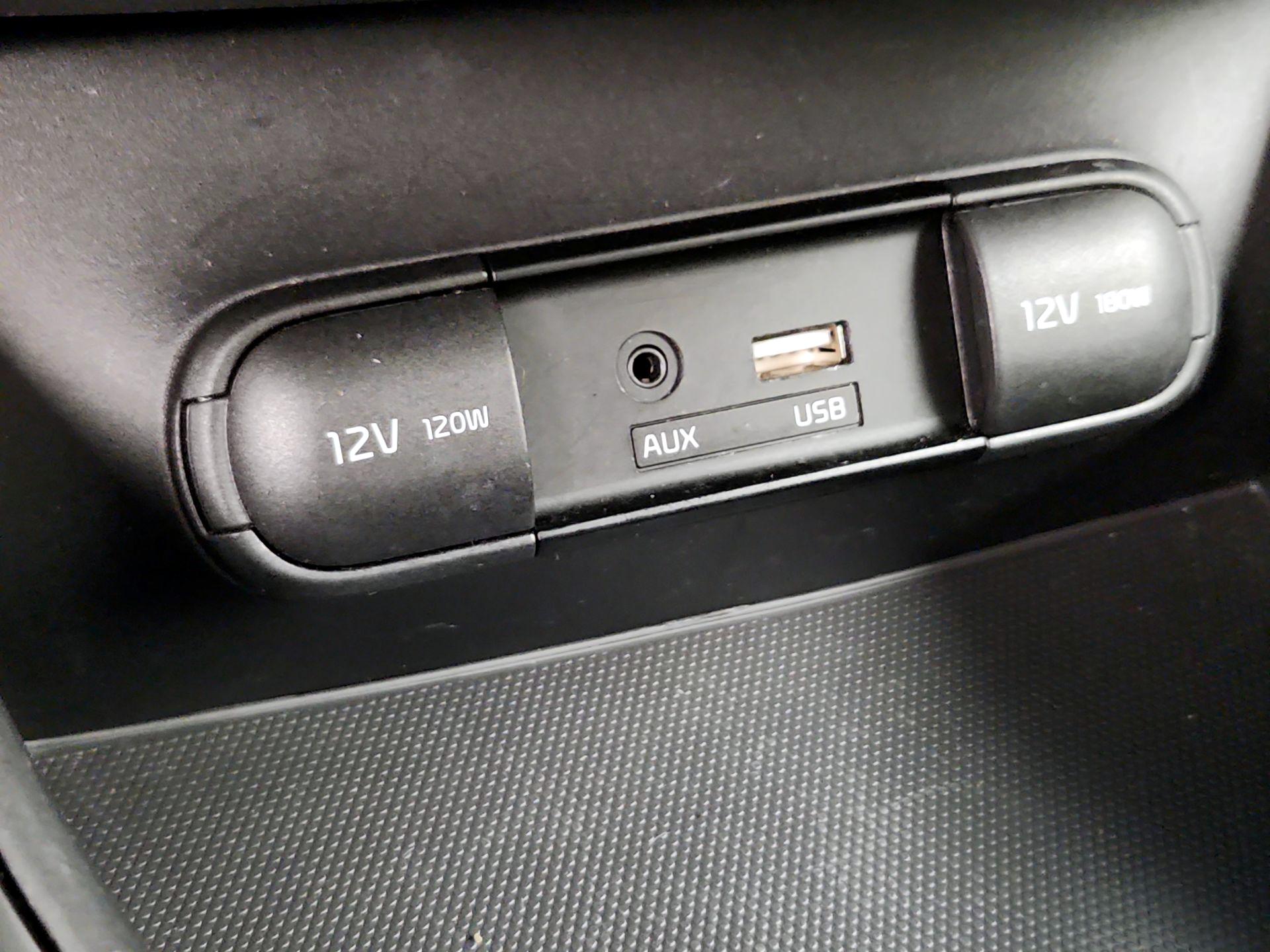 Thumbnail: 2016 Kia Soul - 17