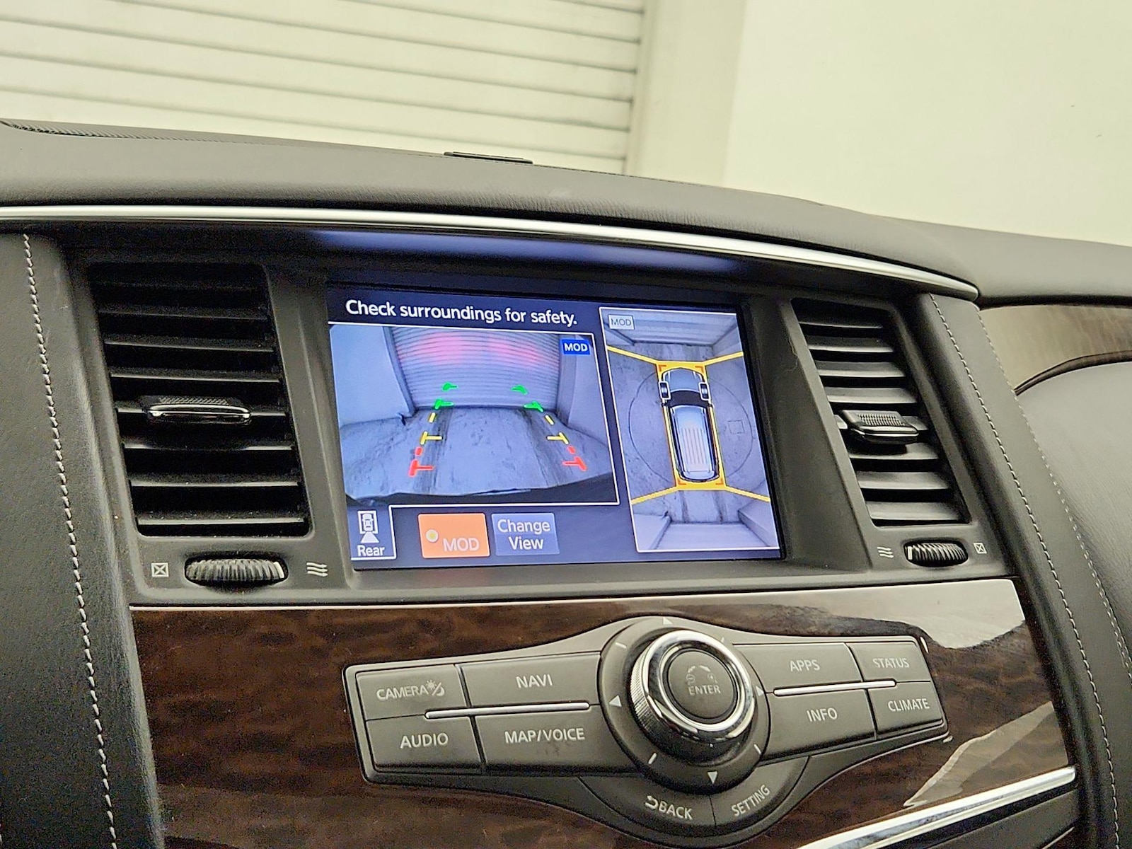 2018 Nissan Armada SL - Photo 16