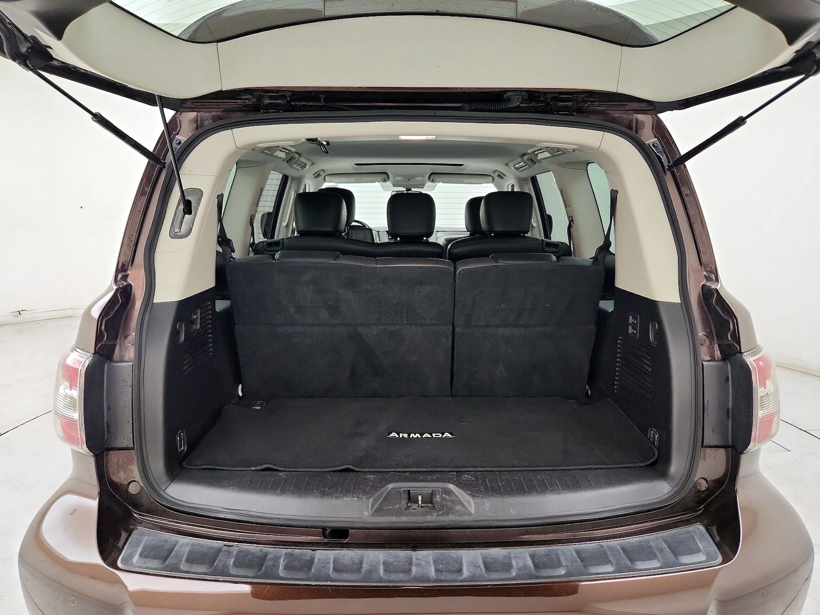 2018 Nissan Armada SL - Photo 24