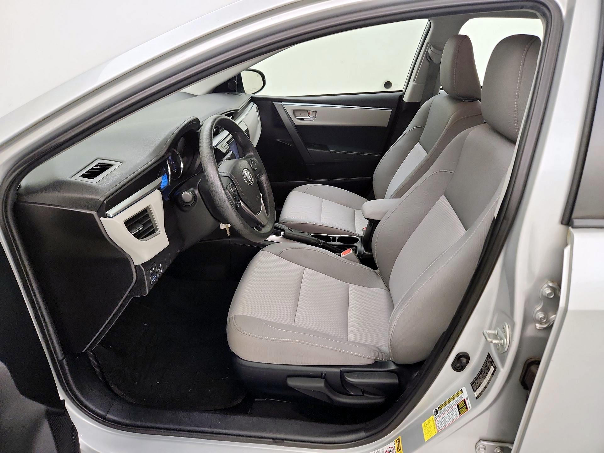 Thumbnail: 2015 Toyota Corolla - 11