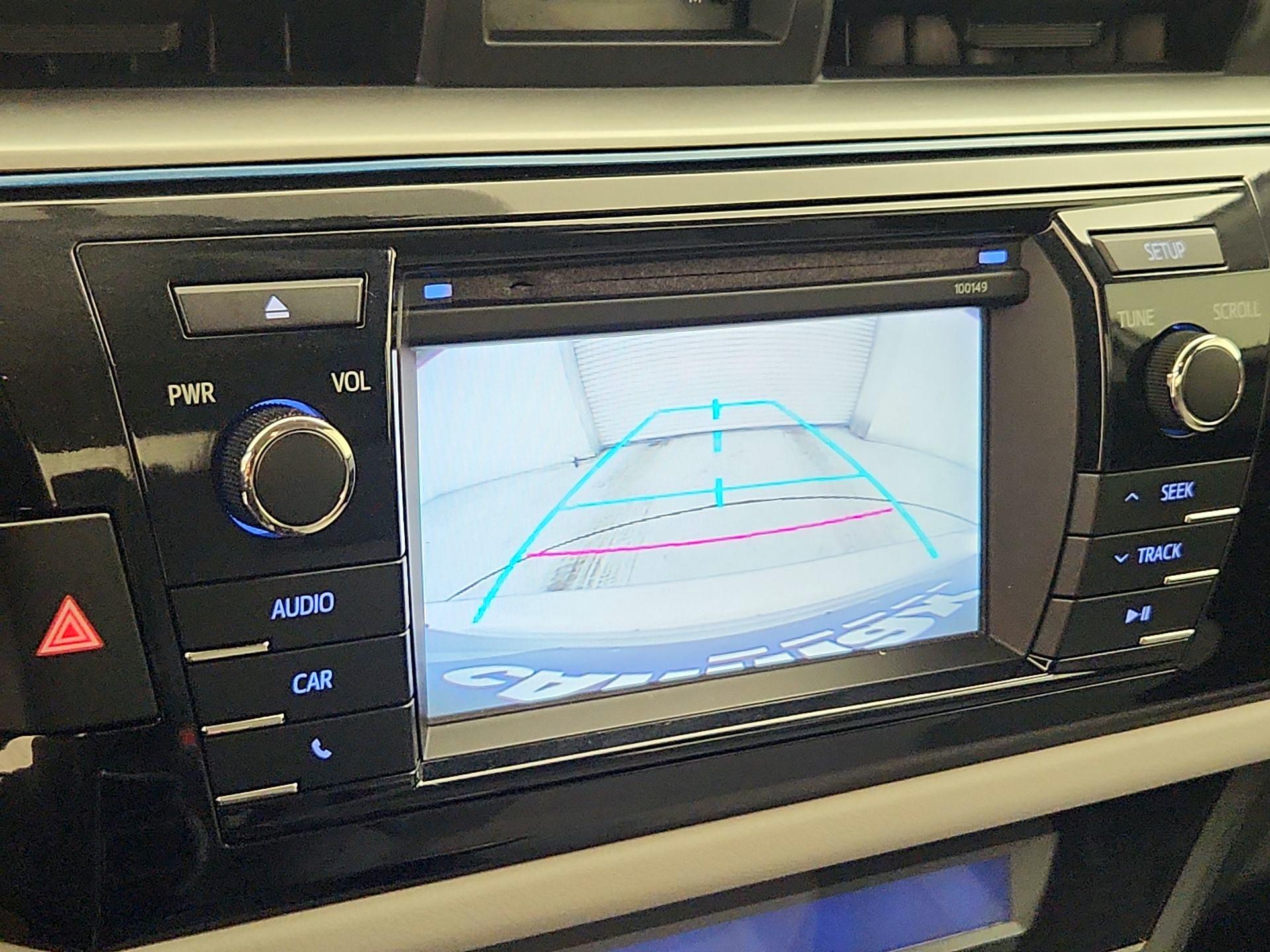 Thumbnail: 2015 Toyota Corolla - 14