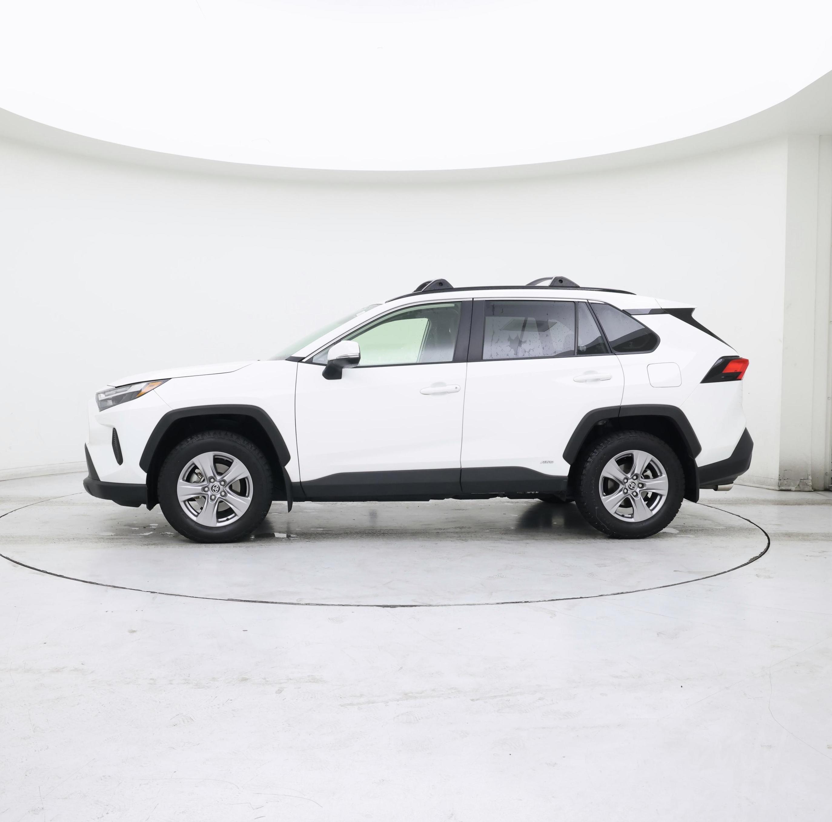 Thumbnail: 2024 Toyota RAV4 - 3