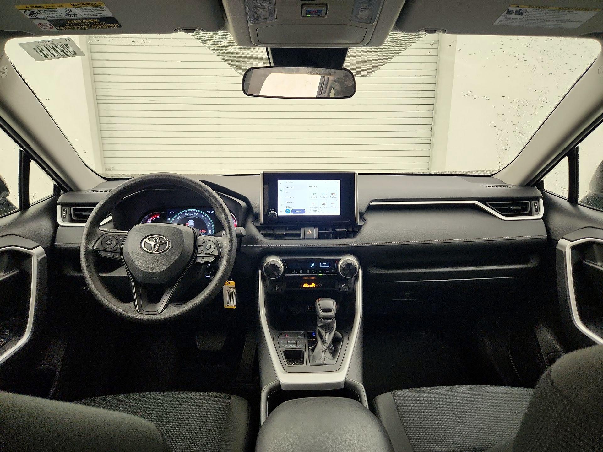 Thumbnail: 2023 Toyota RAV4 - 9
