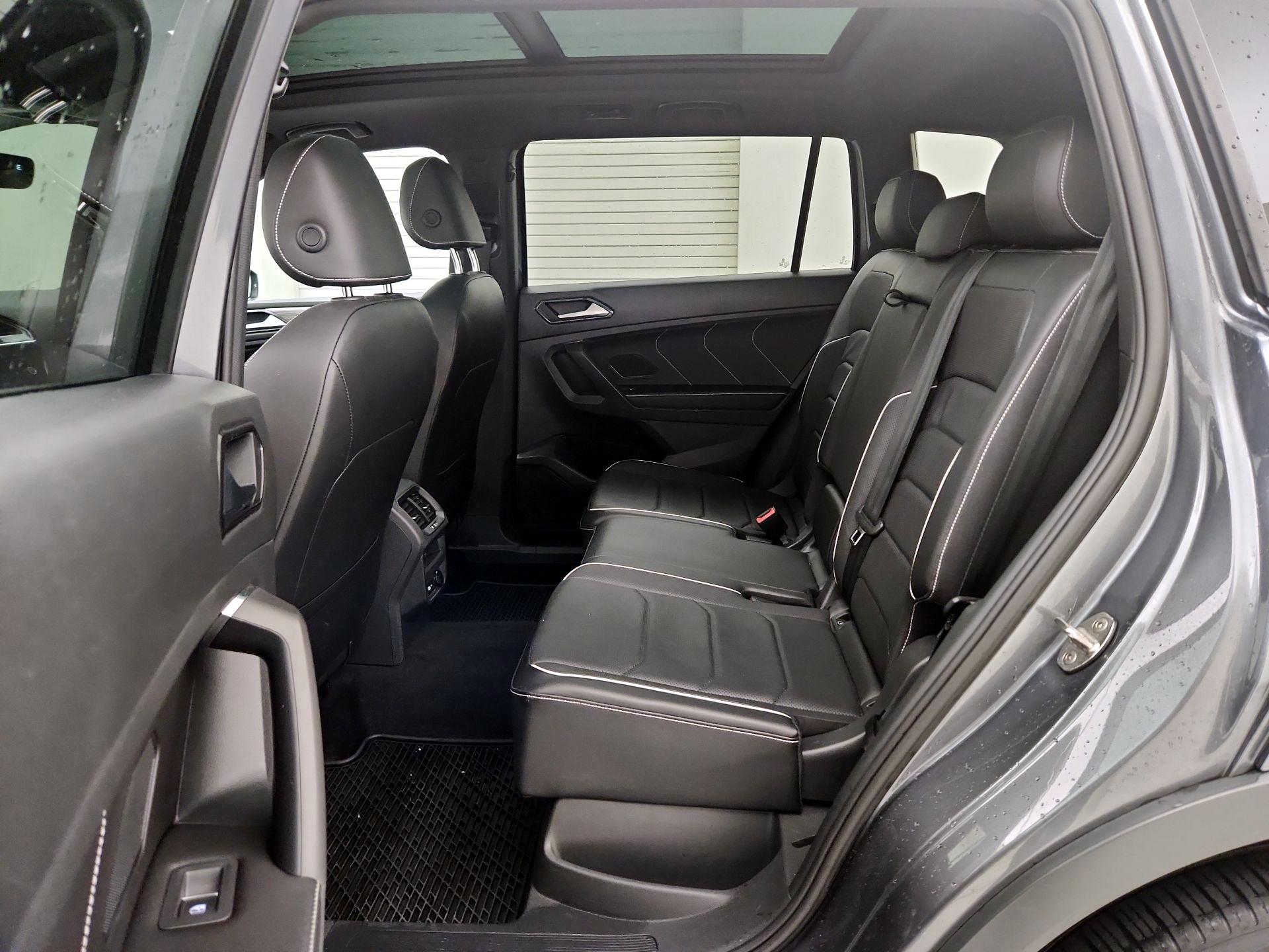 Thumbnail: 2022 Volkswagen Tiguan - 19