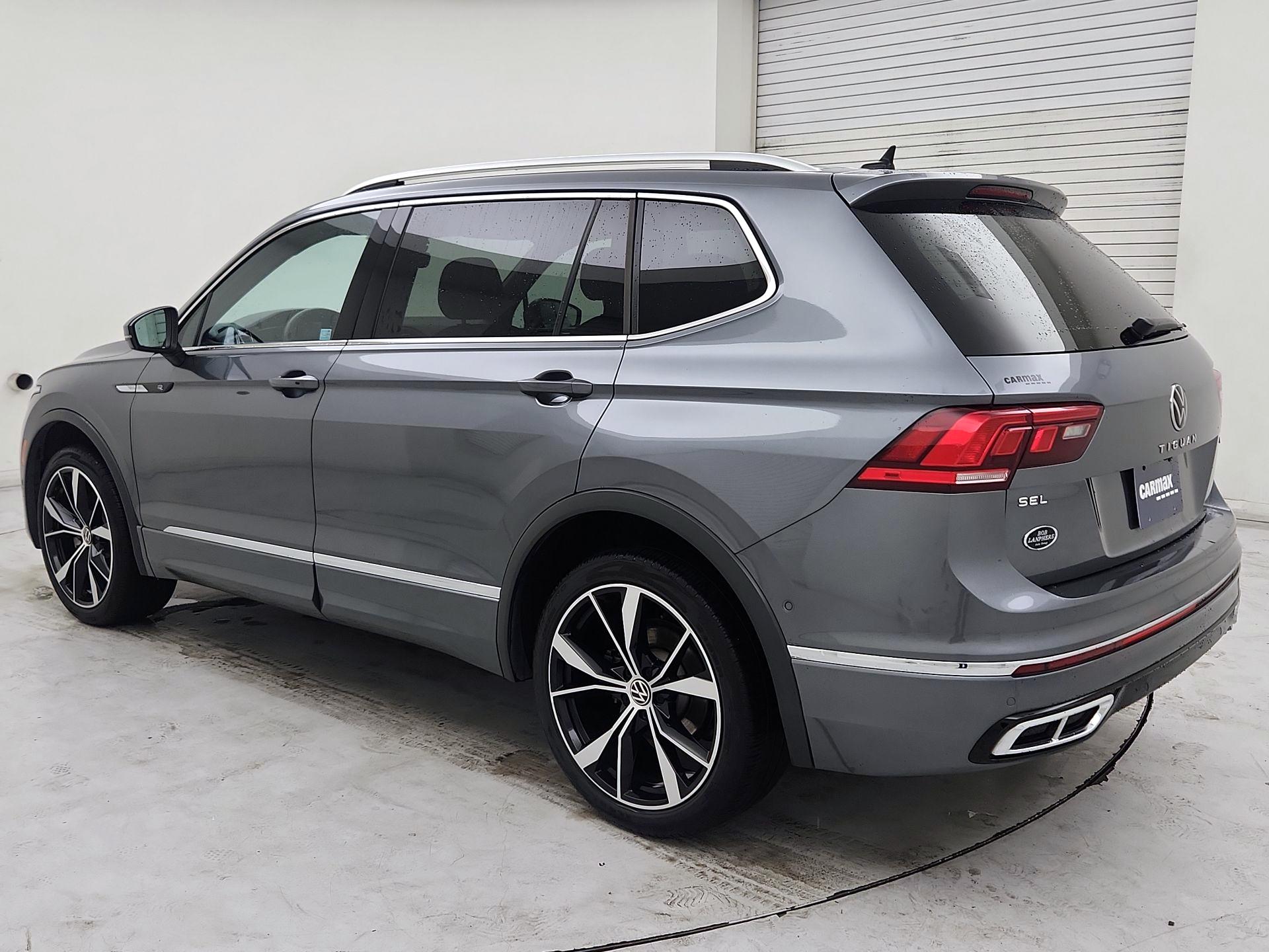 Thumbnail: 2022 Volkswagen Tiguan - 7