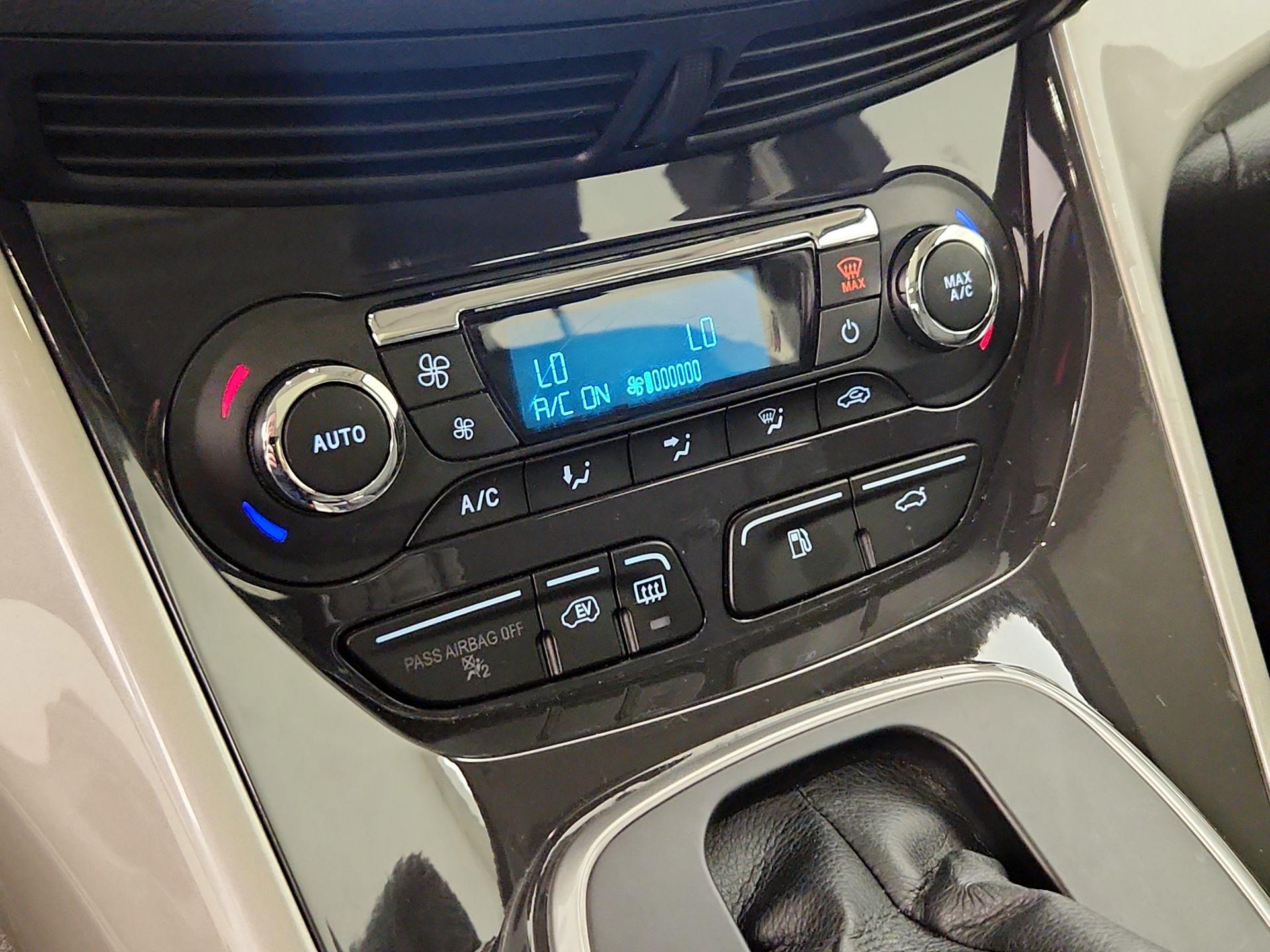 Thumbnail: 2016 Ford C-Max - 17