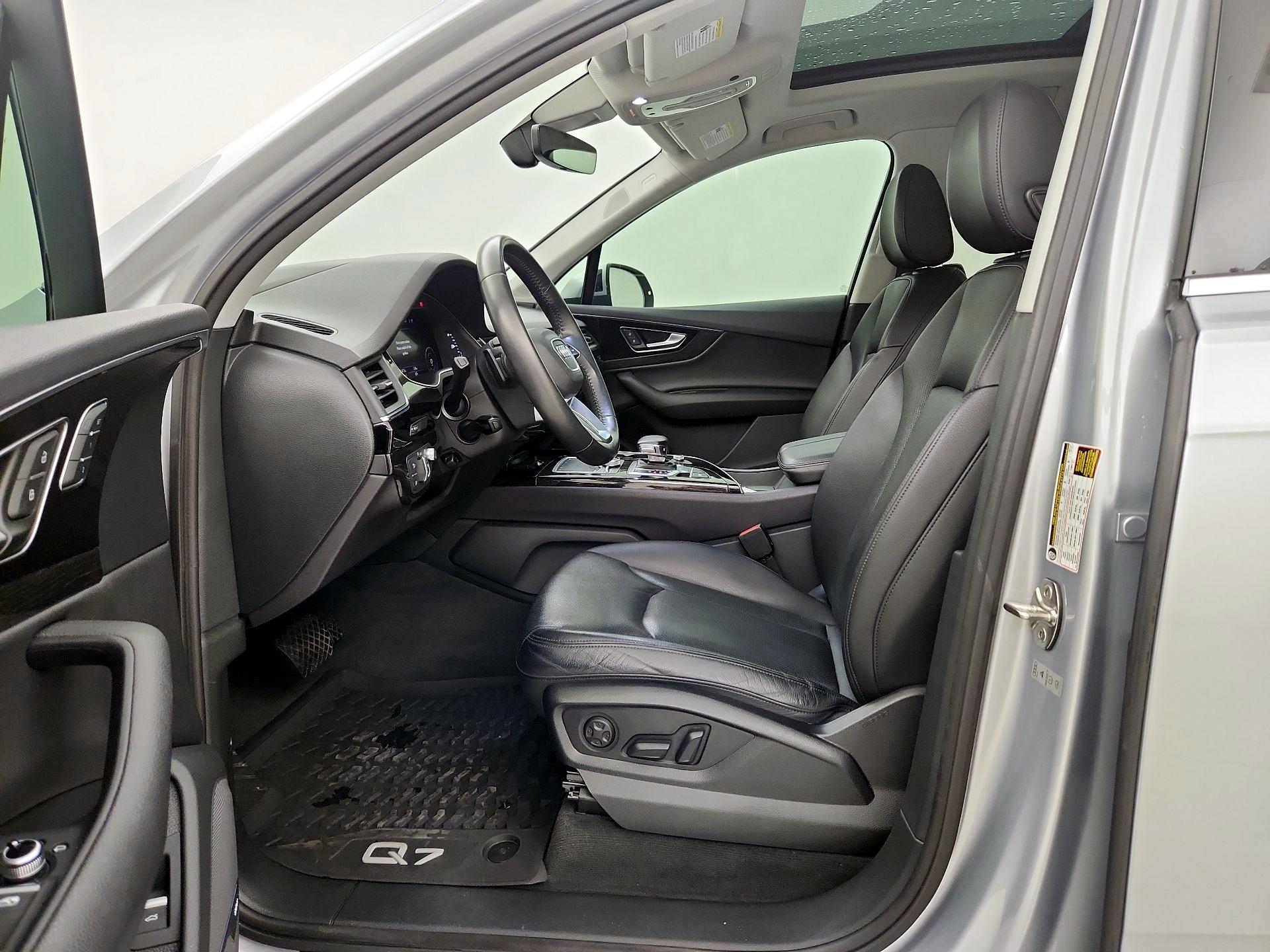 Thumbnail: 2019 Audi Q7 - 11