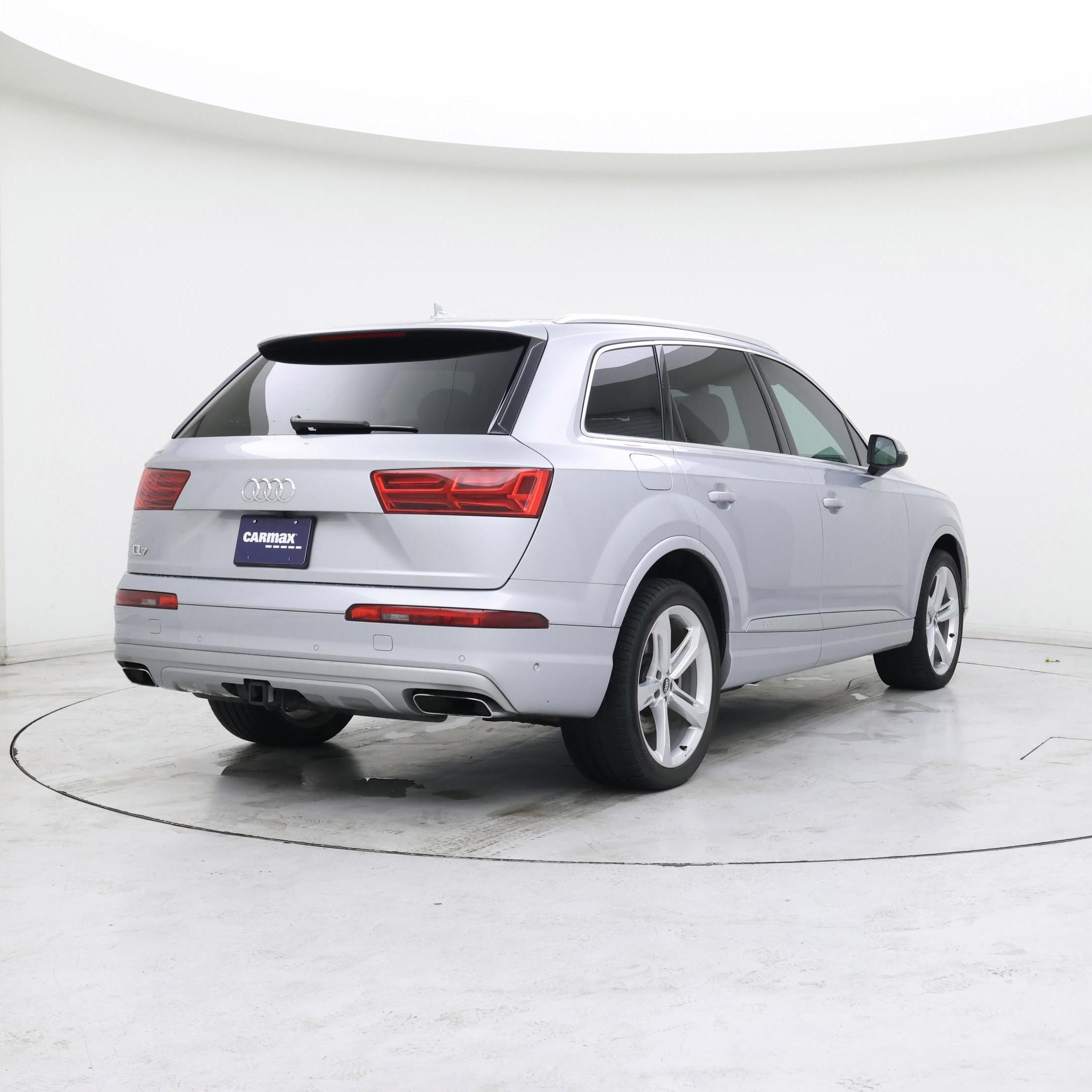 Thumbnail: 2019 Audi Q7 - 8
