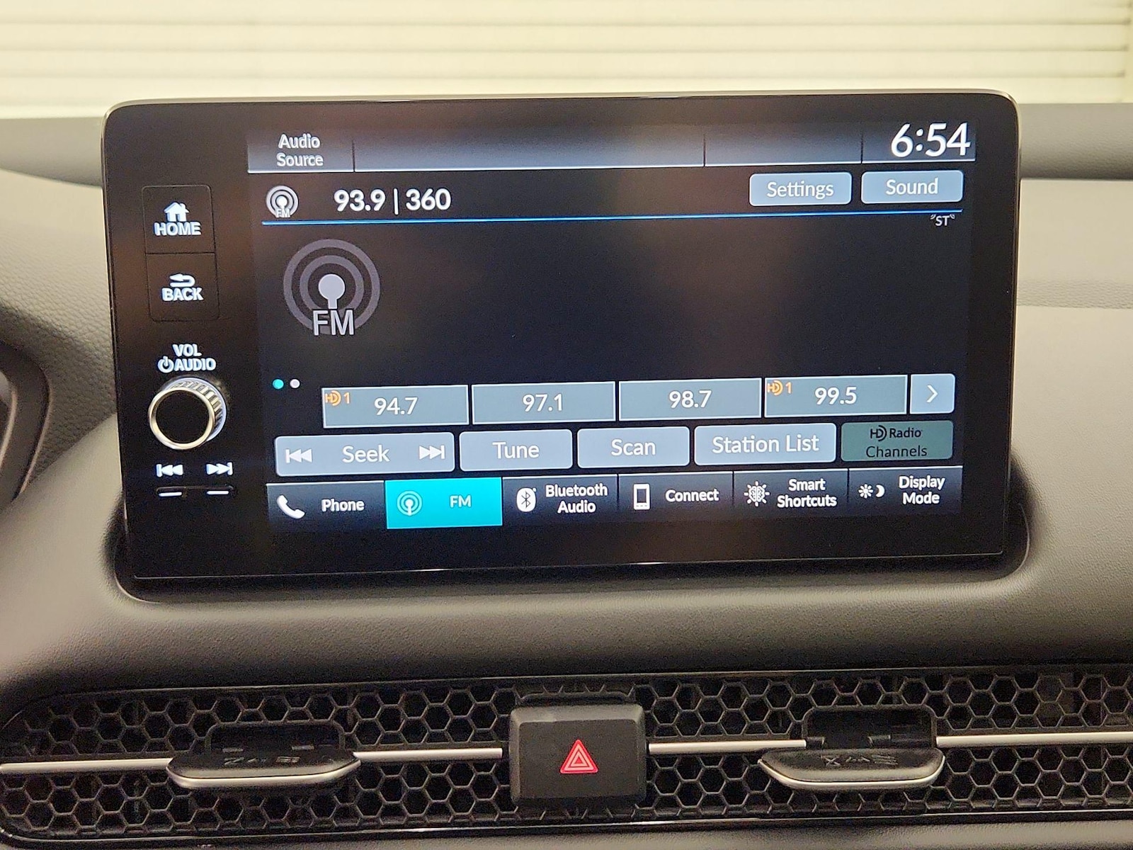 2025 Honda HR-V EX-L - Photo 16