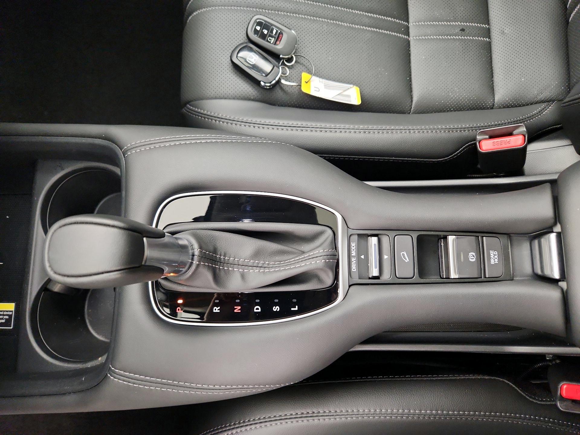 Thumbnail: 2025 Honda HR-V - 17