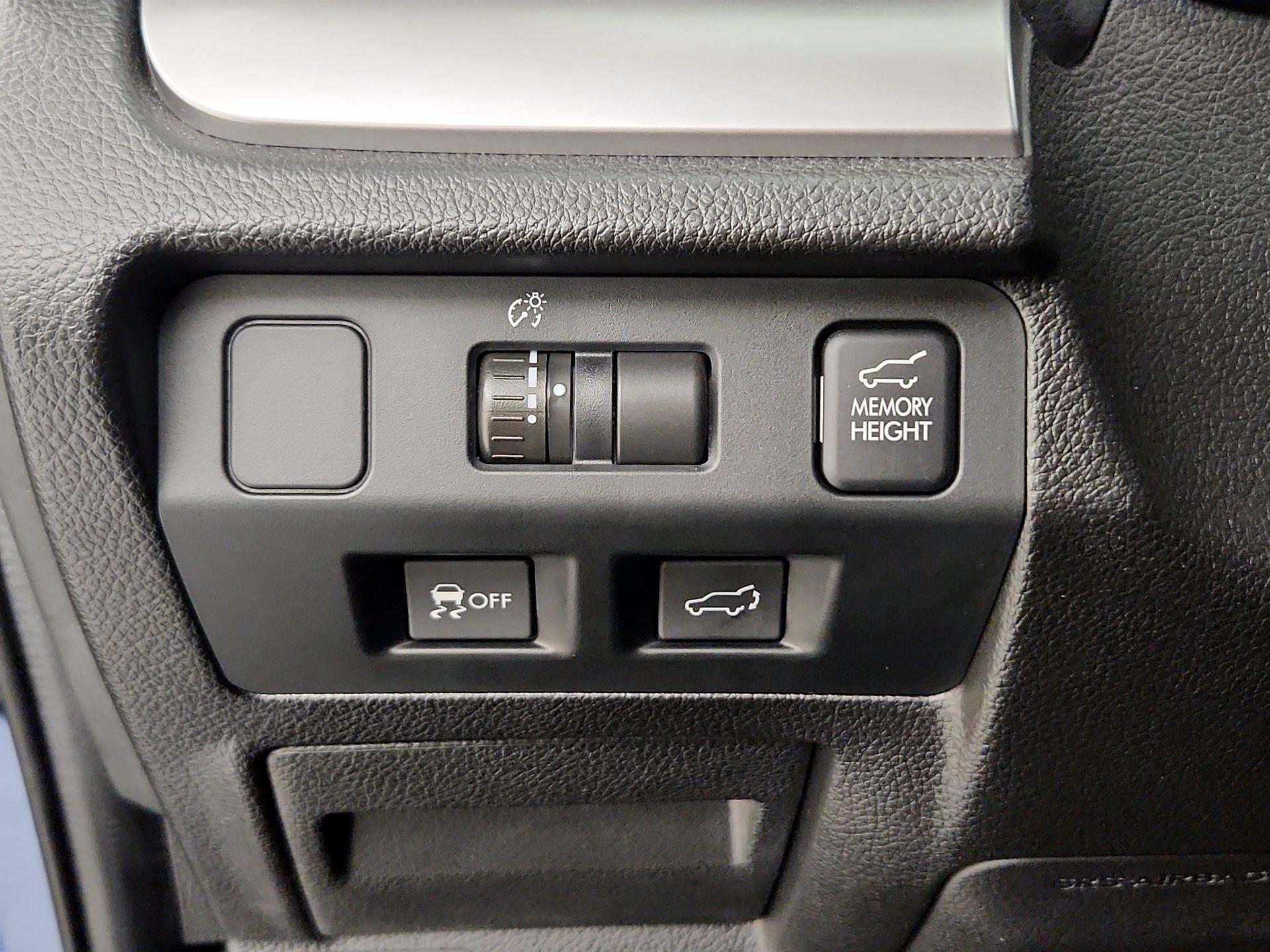 Thumbnail: 2014 Subaru Forester - 13