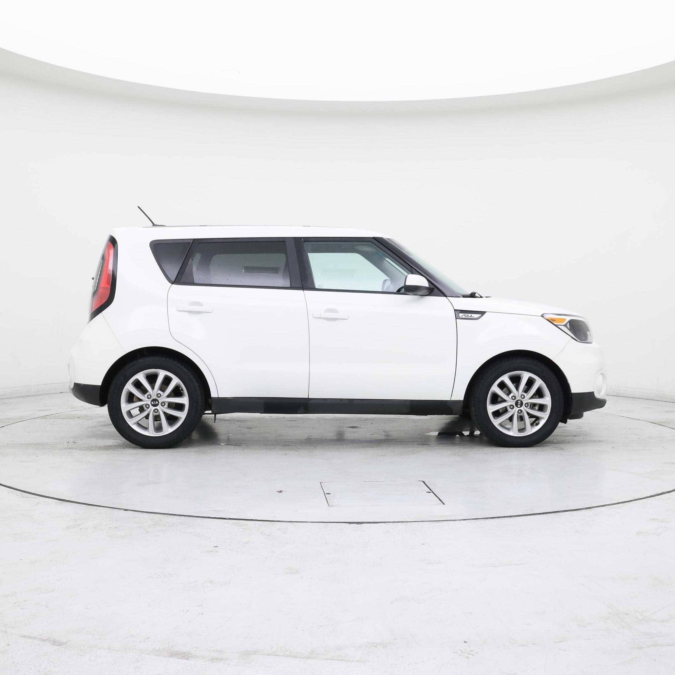 Thumbnail: 2018 Kia Soul - 7