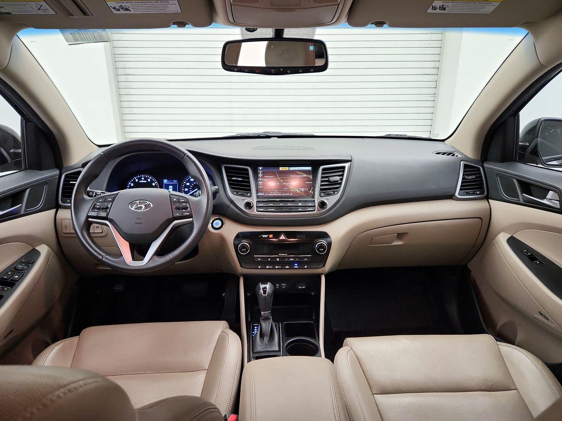 Thumbnail: 2017 Hyundai Tucson - 9