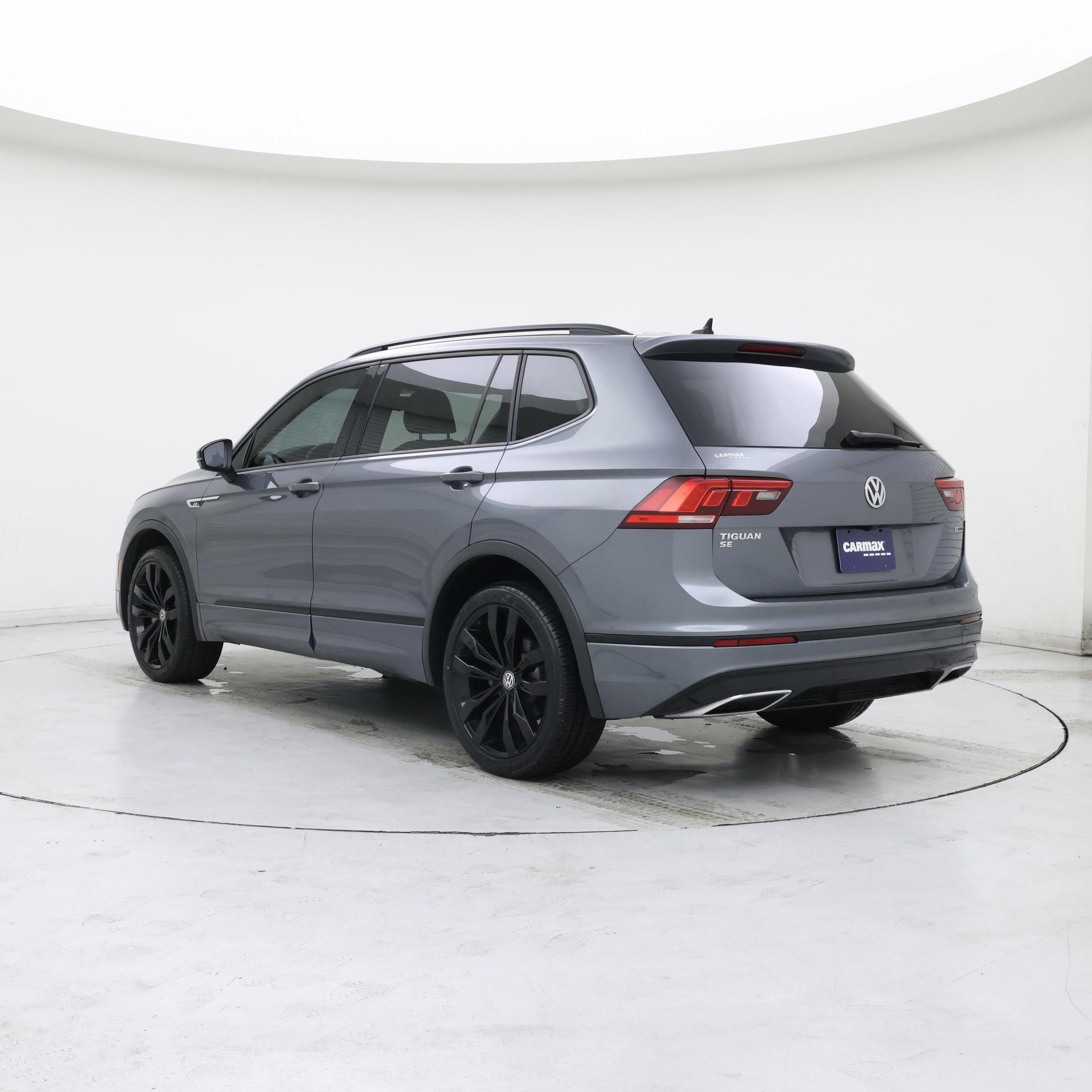 Thumbnail: 2021 Volkswagen Tiguan - 2