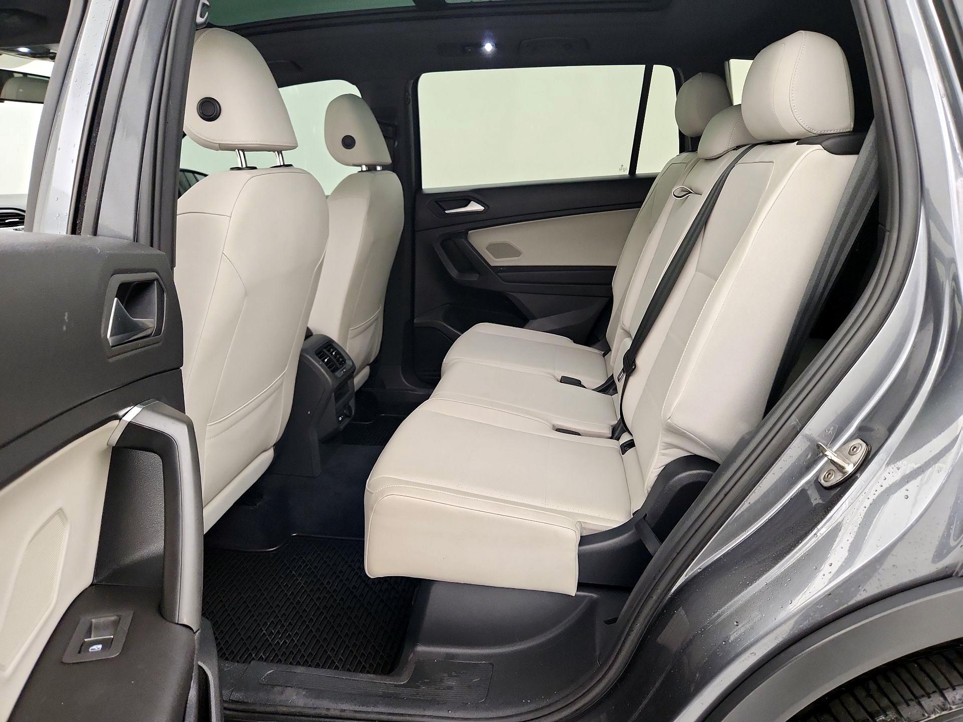 Thumbnail: 2021 Volkswagen Tiguan - 20