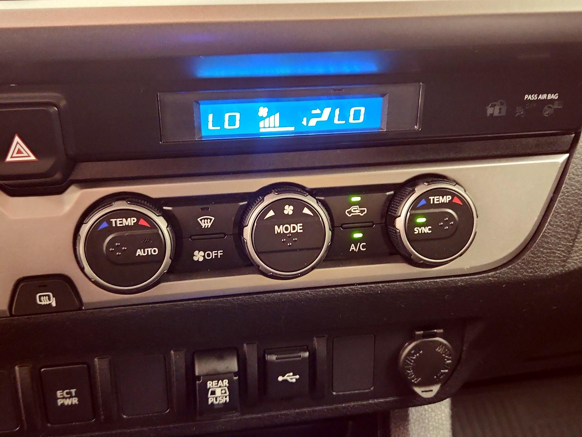 Thumbnail: 2023 Toyota Tacoma - 16