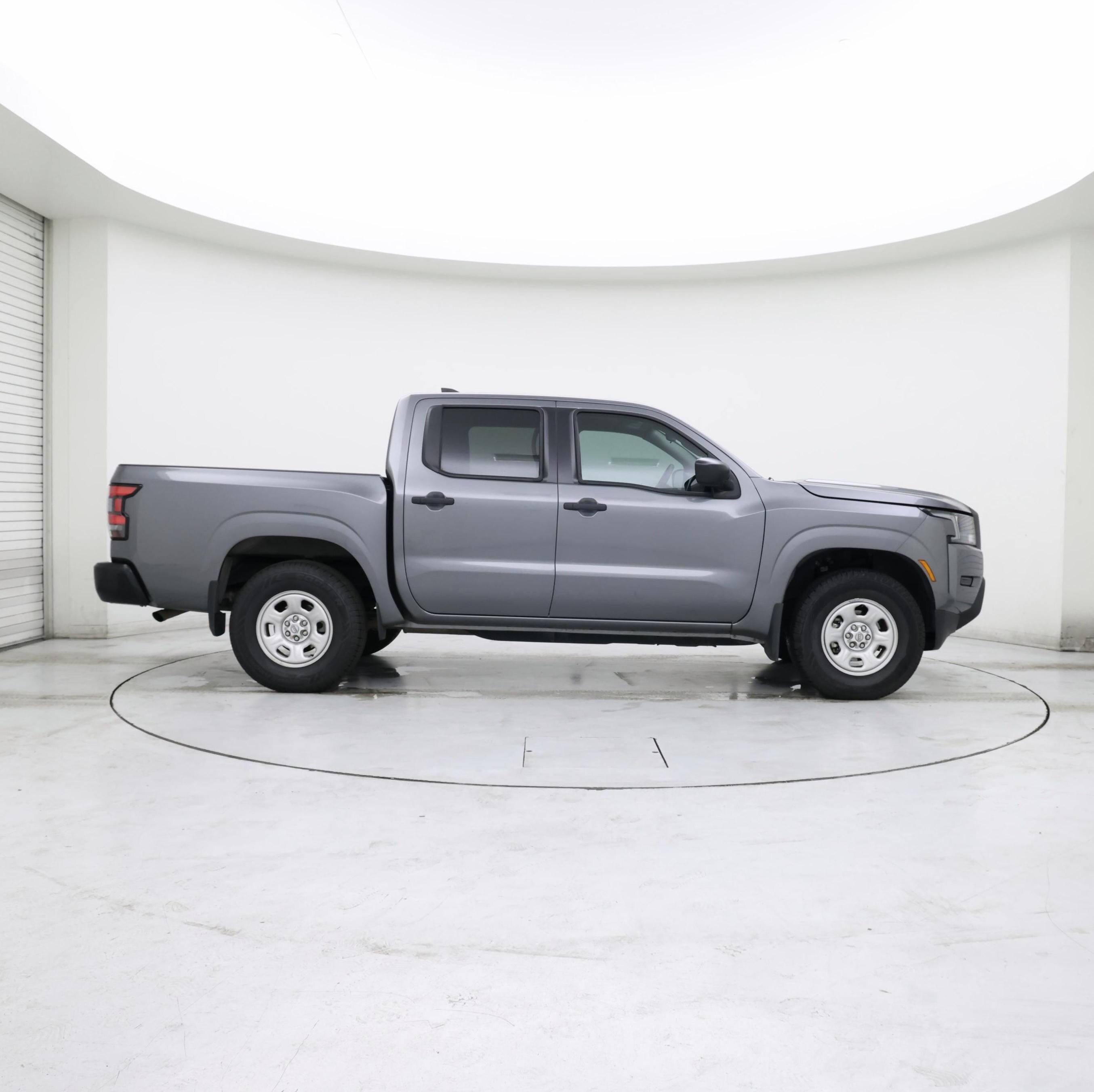 Thumbnail: 2022 Nissan Frontier - 7