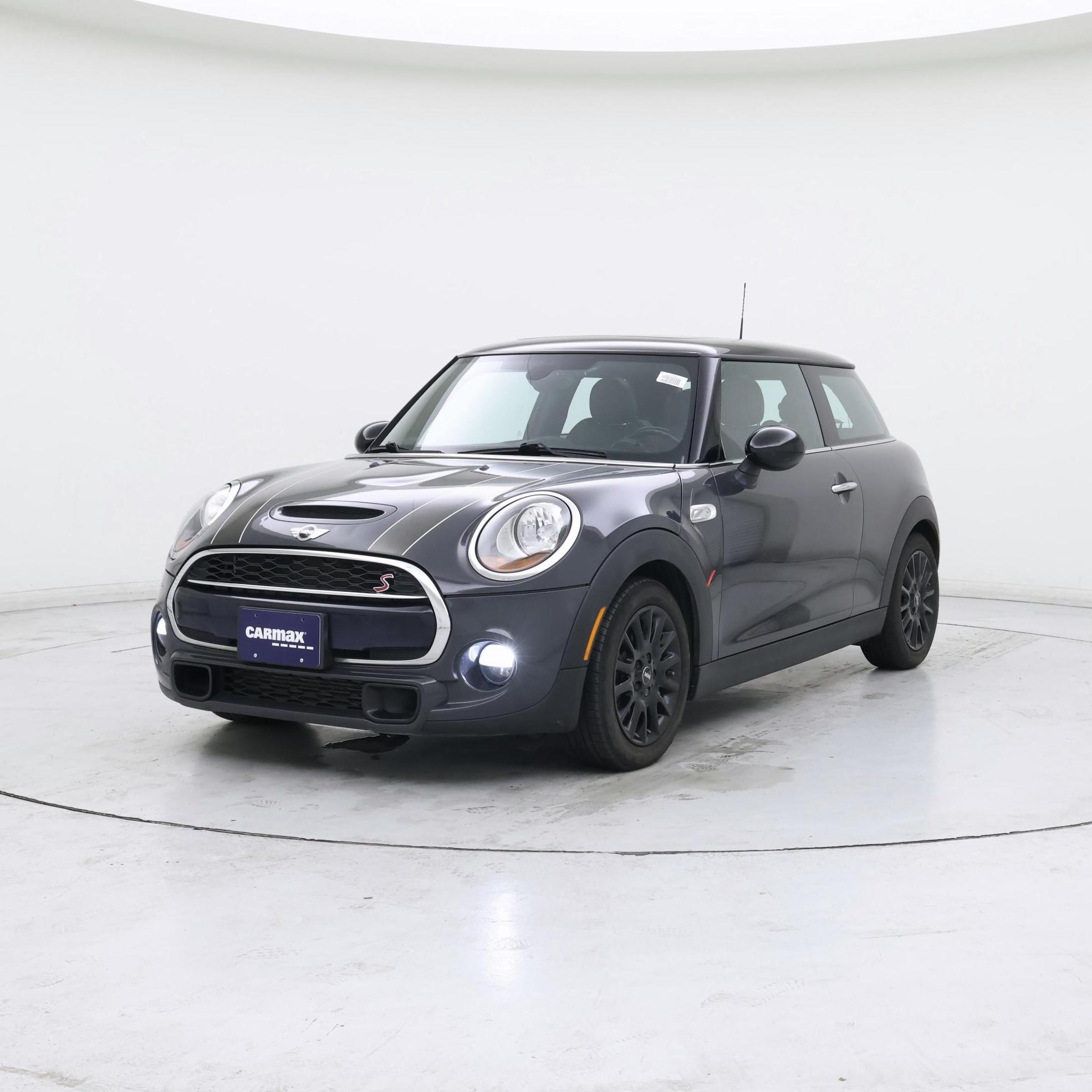 Thumbnail: 2016 MINI Cooper Hardtop - 4