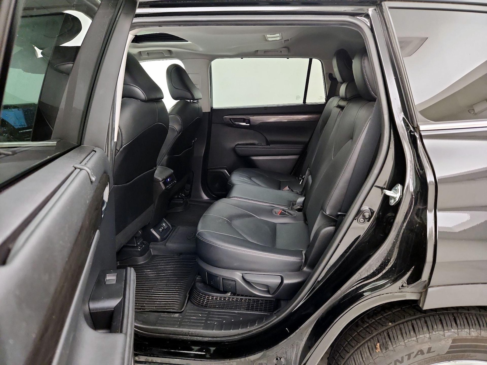 2021 Toyota Highlander Limited - Photo 22