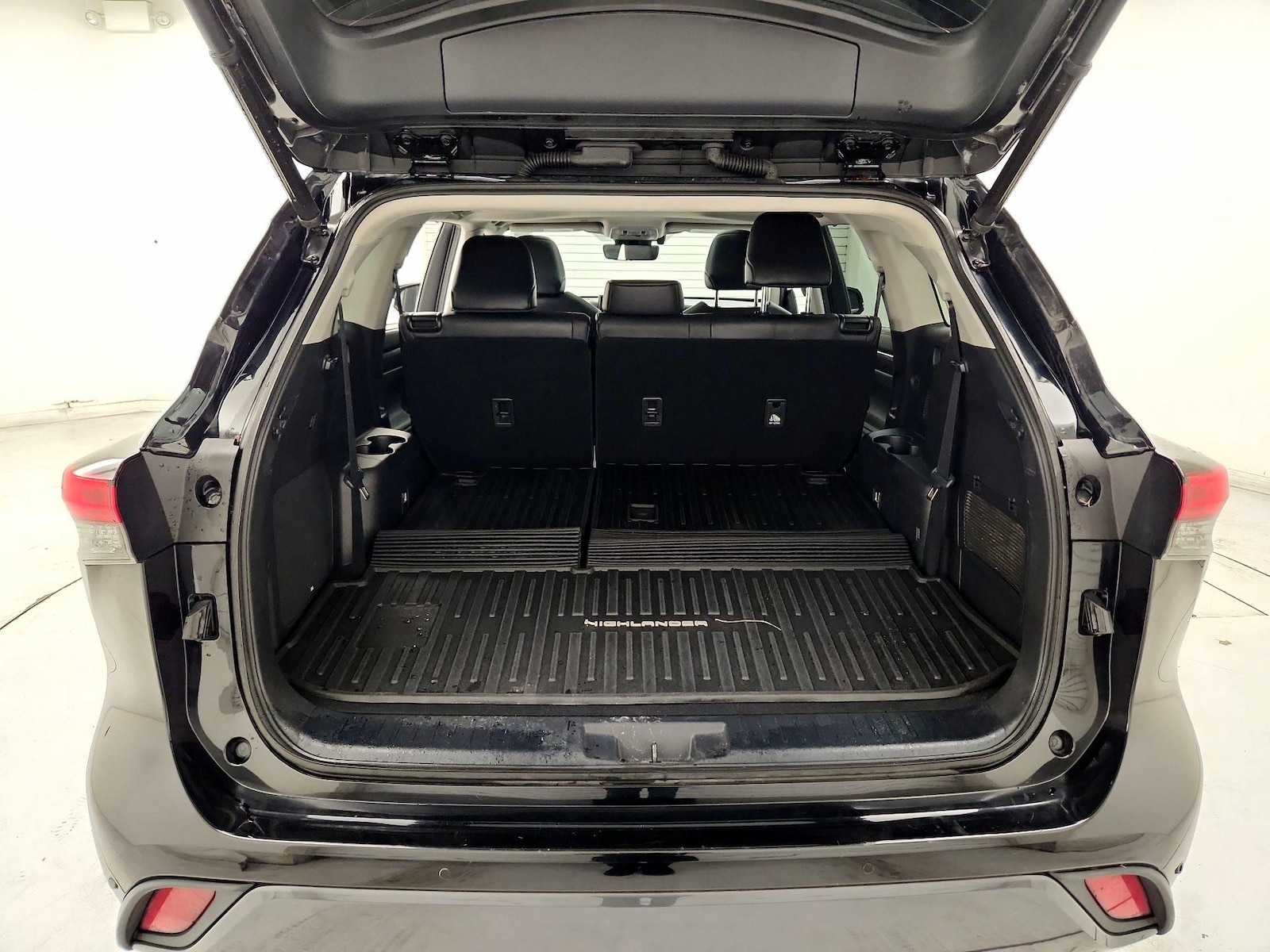 2021 Toyota Highlander Limited - Photo 25