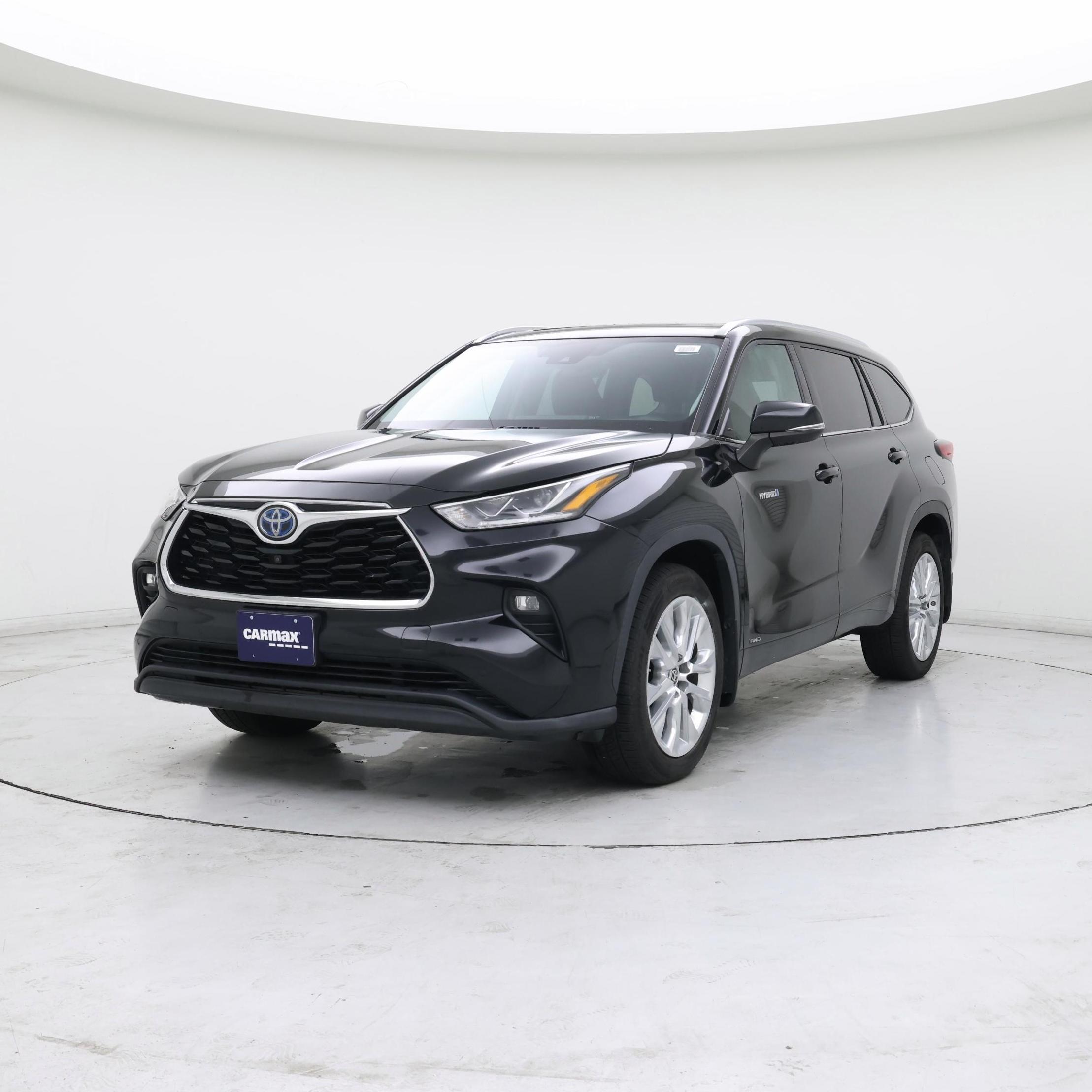 Thumbnail: 2021 Toyota Highlander - 4