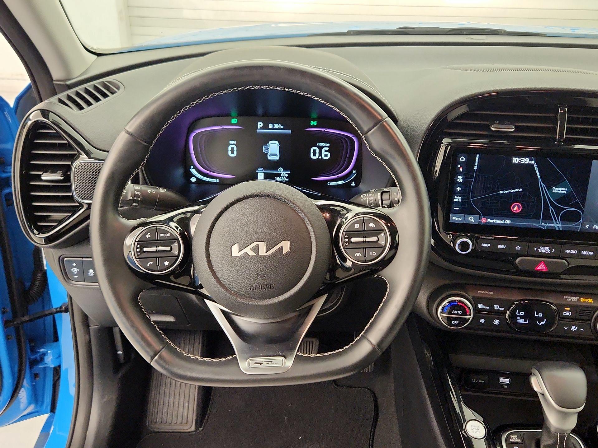 Thumbnail: 2023 Kia Soul - 10