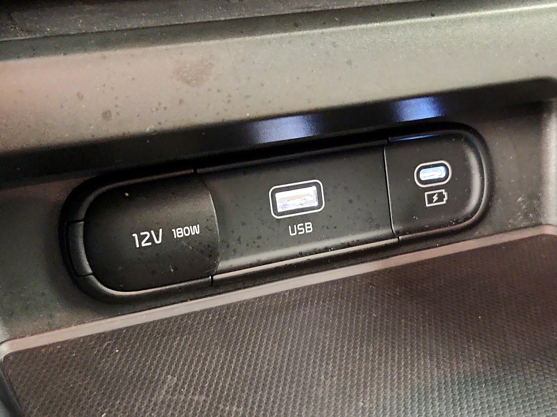 Thumbnail: 2023 Kia Soul - 19