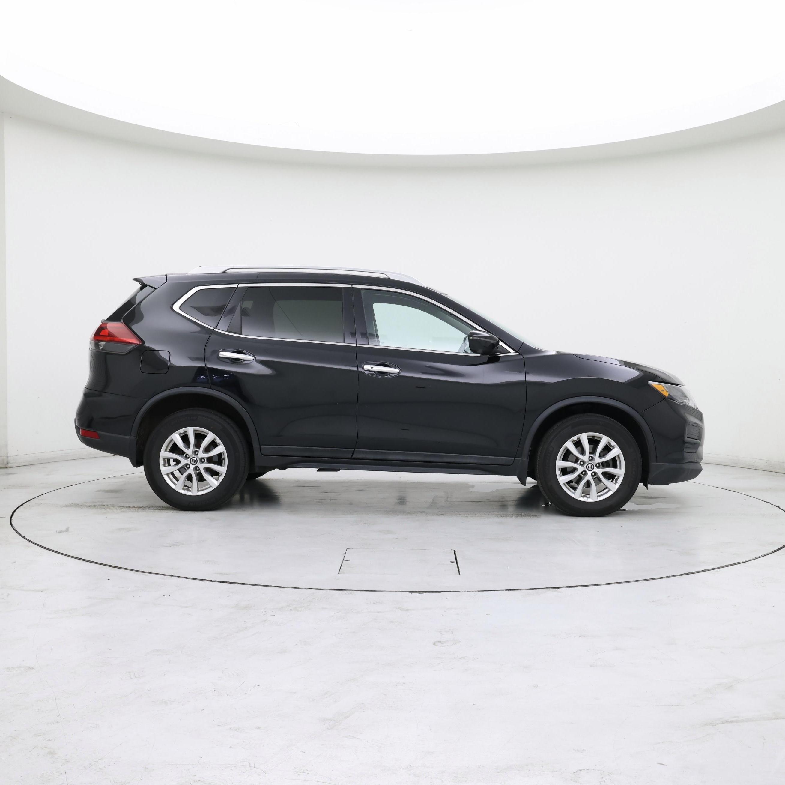 Thumbnail: 2018 Nissan Rogue - 7