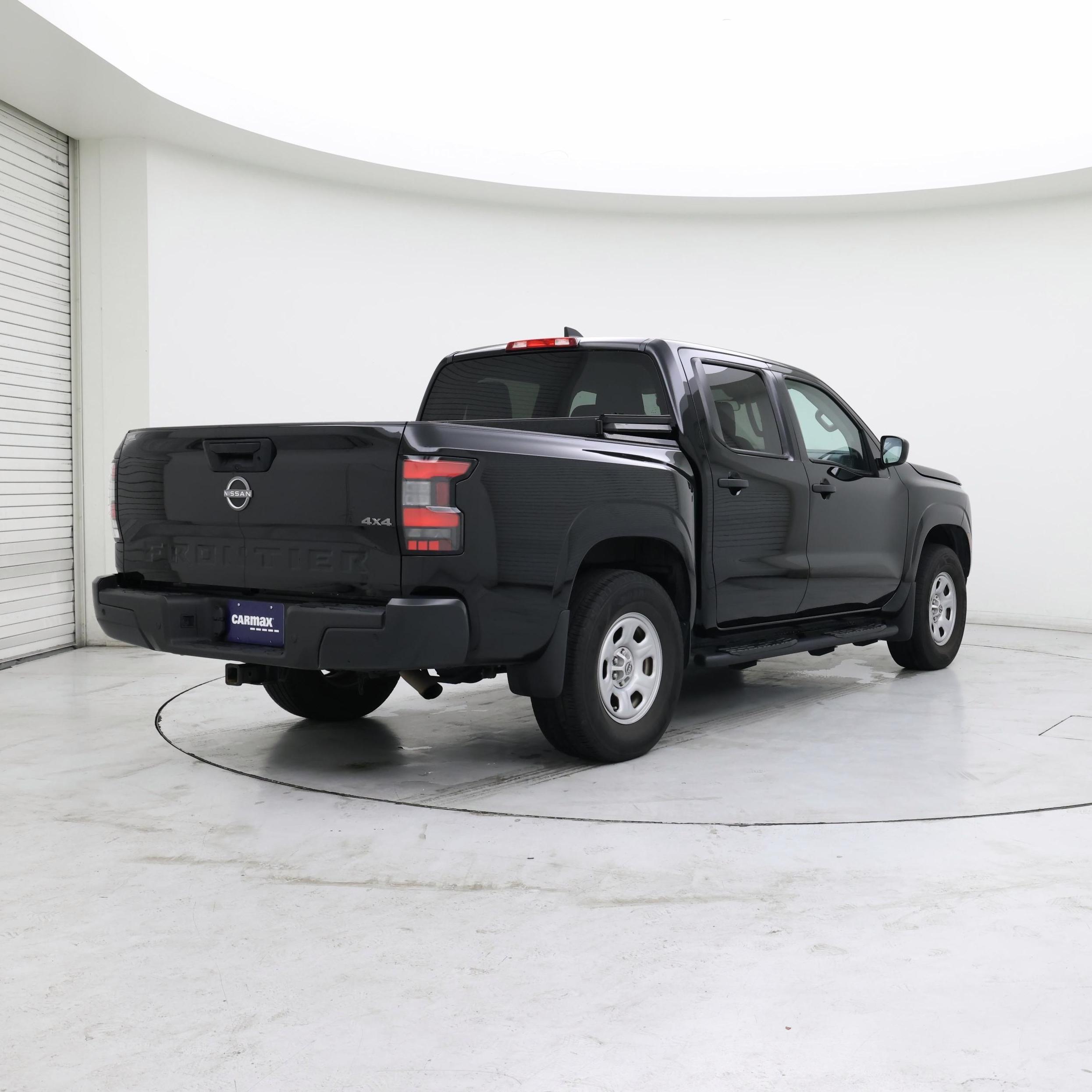 Thumbnail: 2023 Nissan Frontier - 8