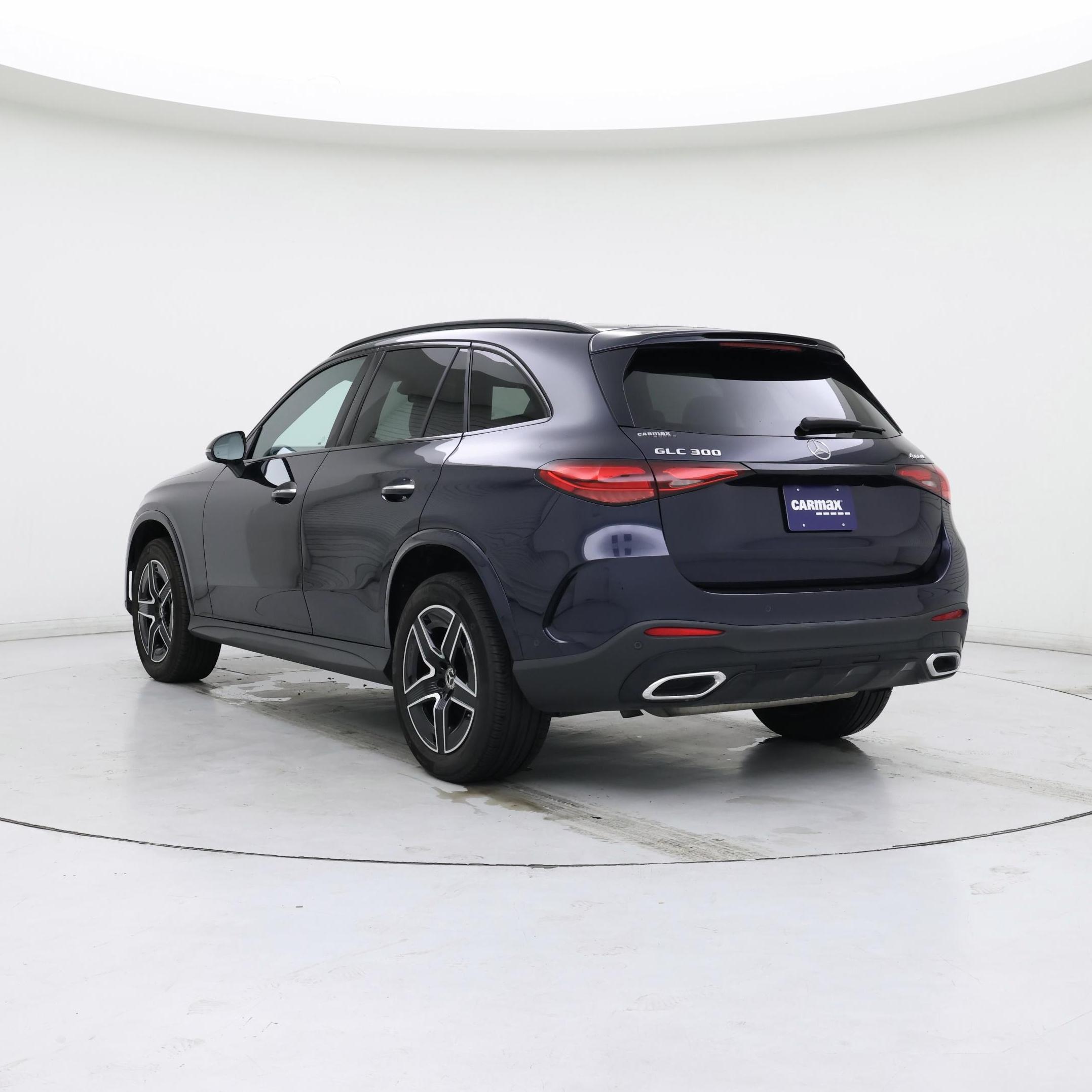 Thumbnail: 2023 Mercedes-Benz GLC - 2