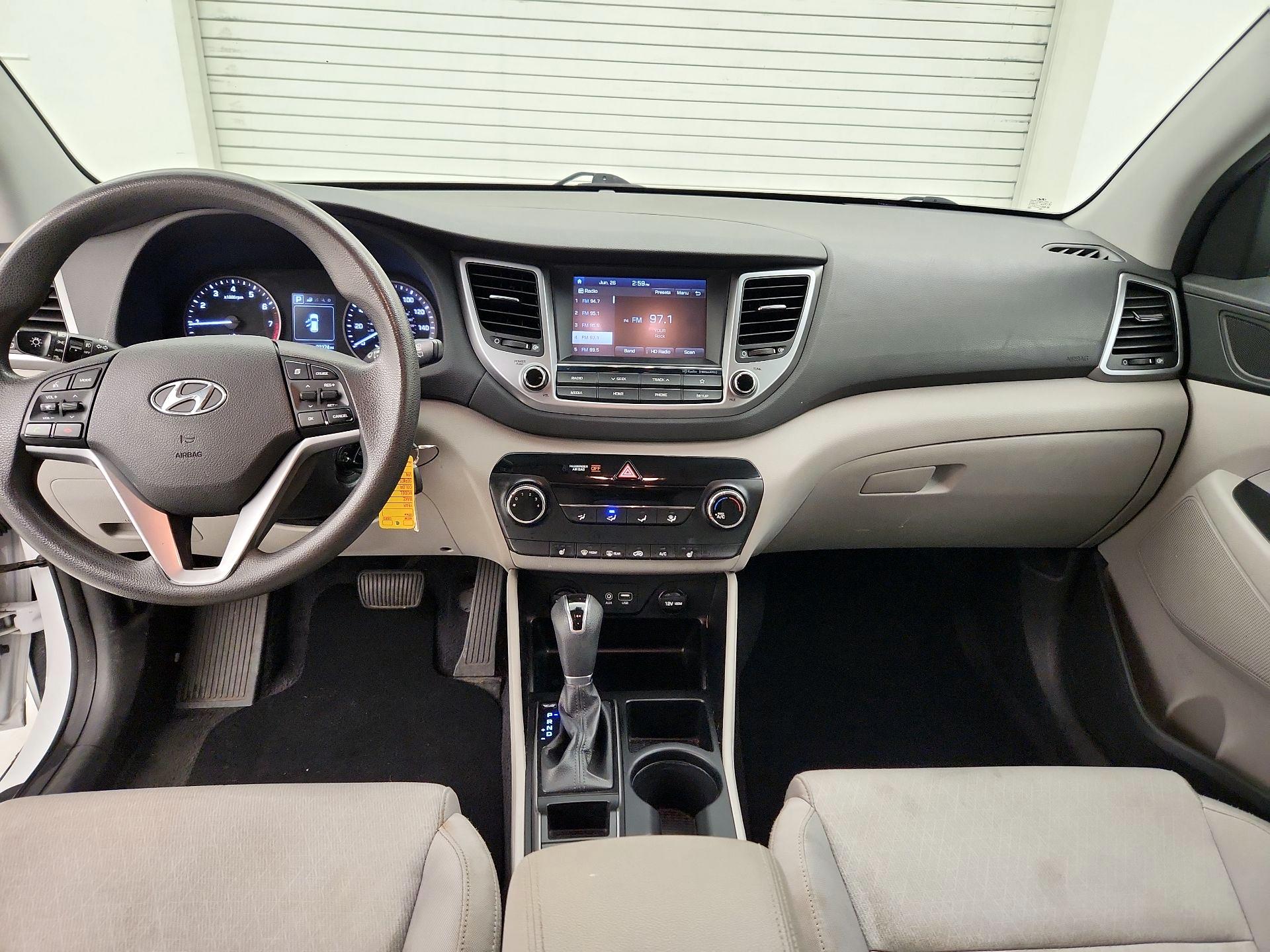 Thumbnail: 2018 Hyundai Tucson - 9