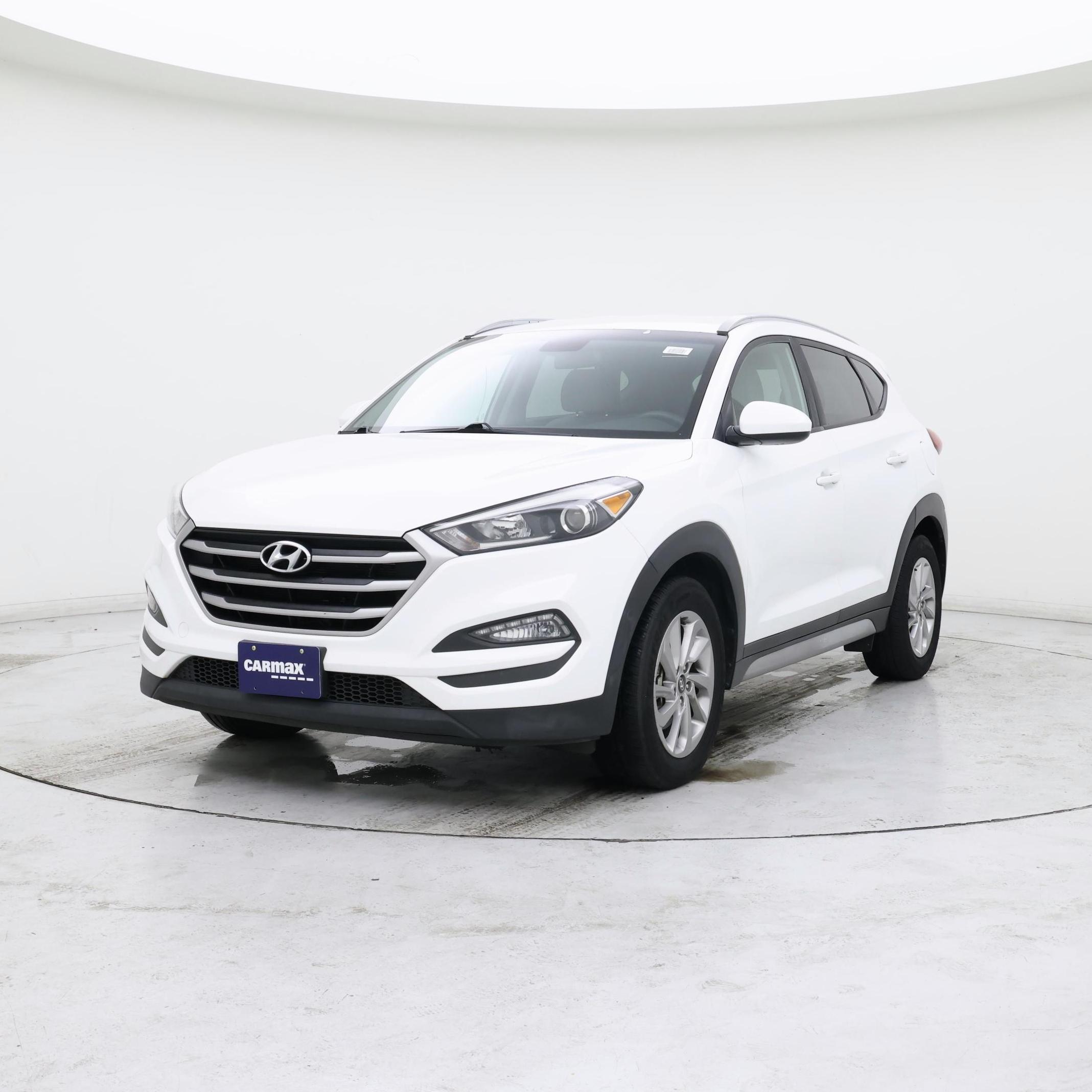 Thumbnail: 2018 Hyundai Tucson - 4