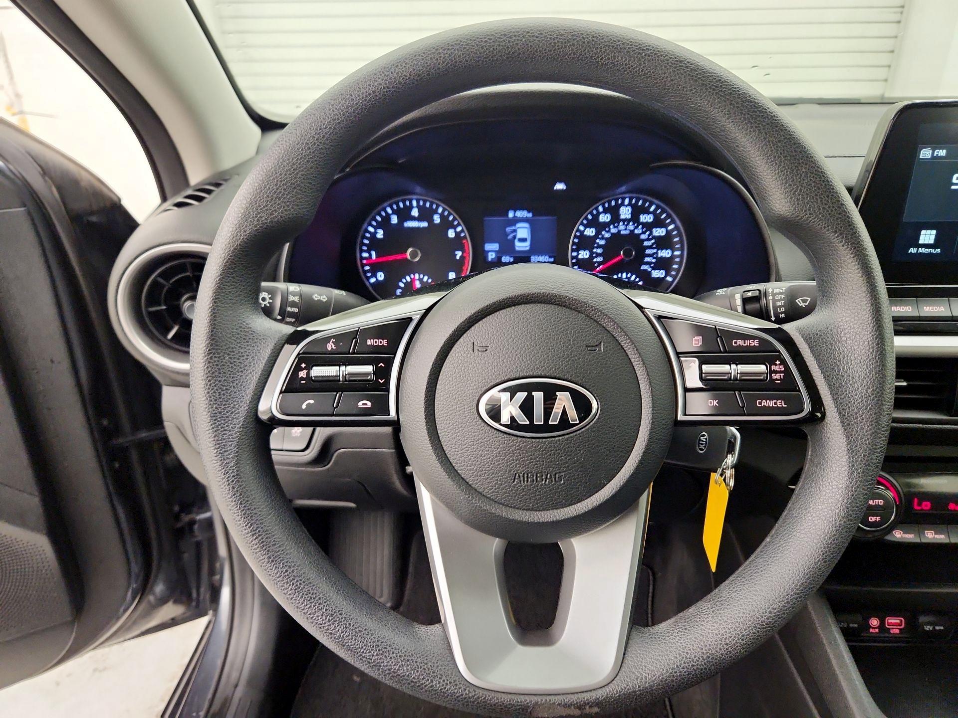 Thumbnail: 2019 Kia Forte - 10