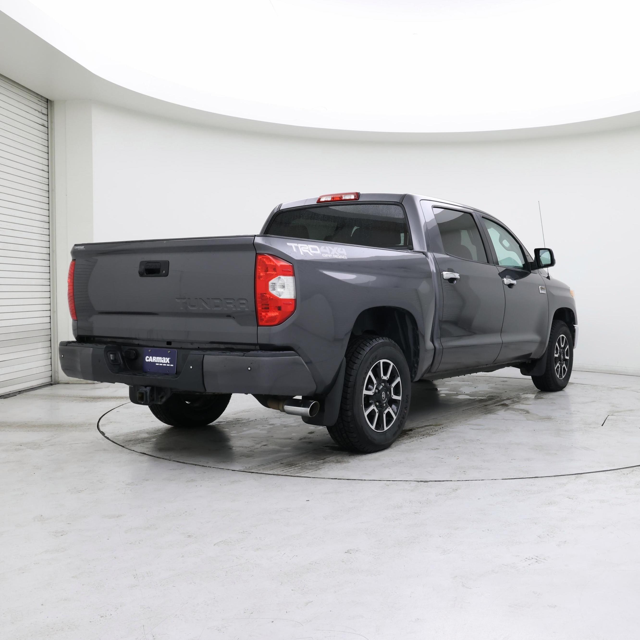 Thumbnail: 2016 Toyota Tundra - 8