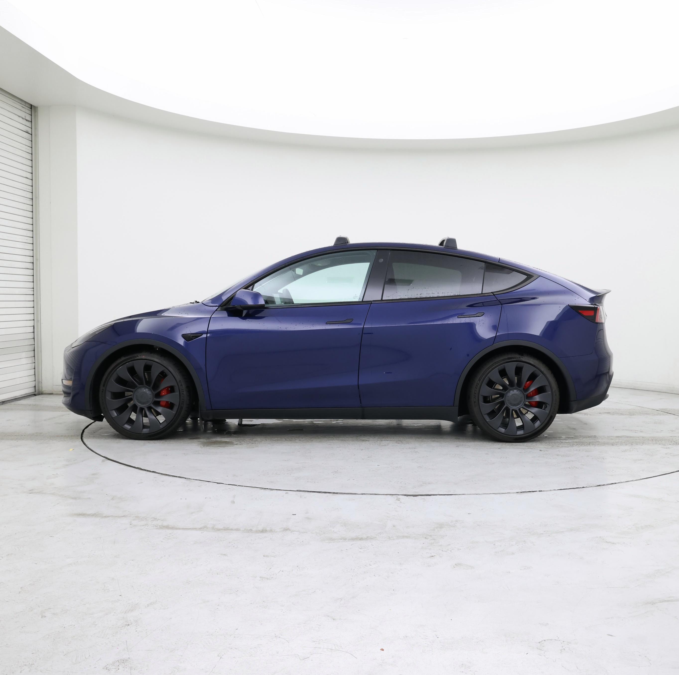 Thumbnail: 2022 Tesla Model Y - 3