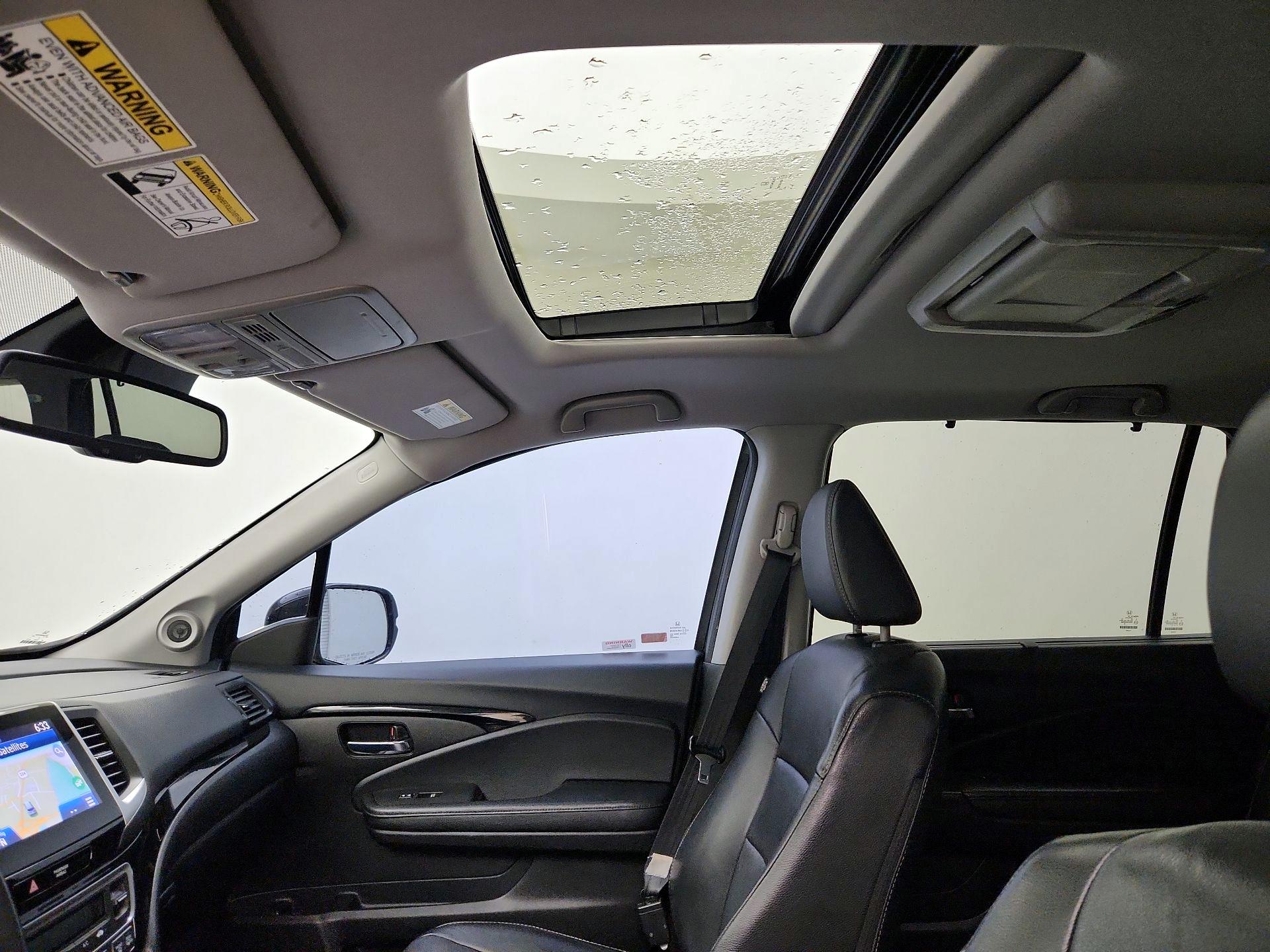 Thumbnail: 2017 Honda Pilot - 20