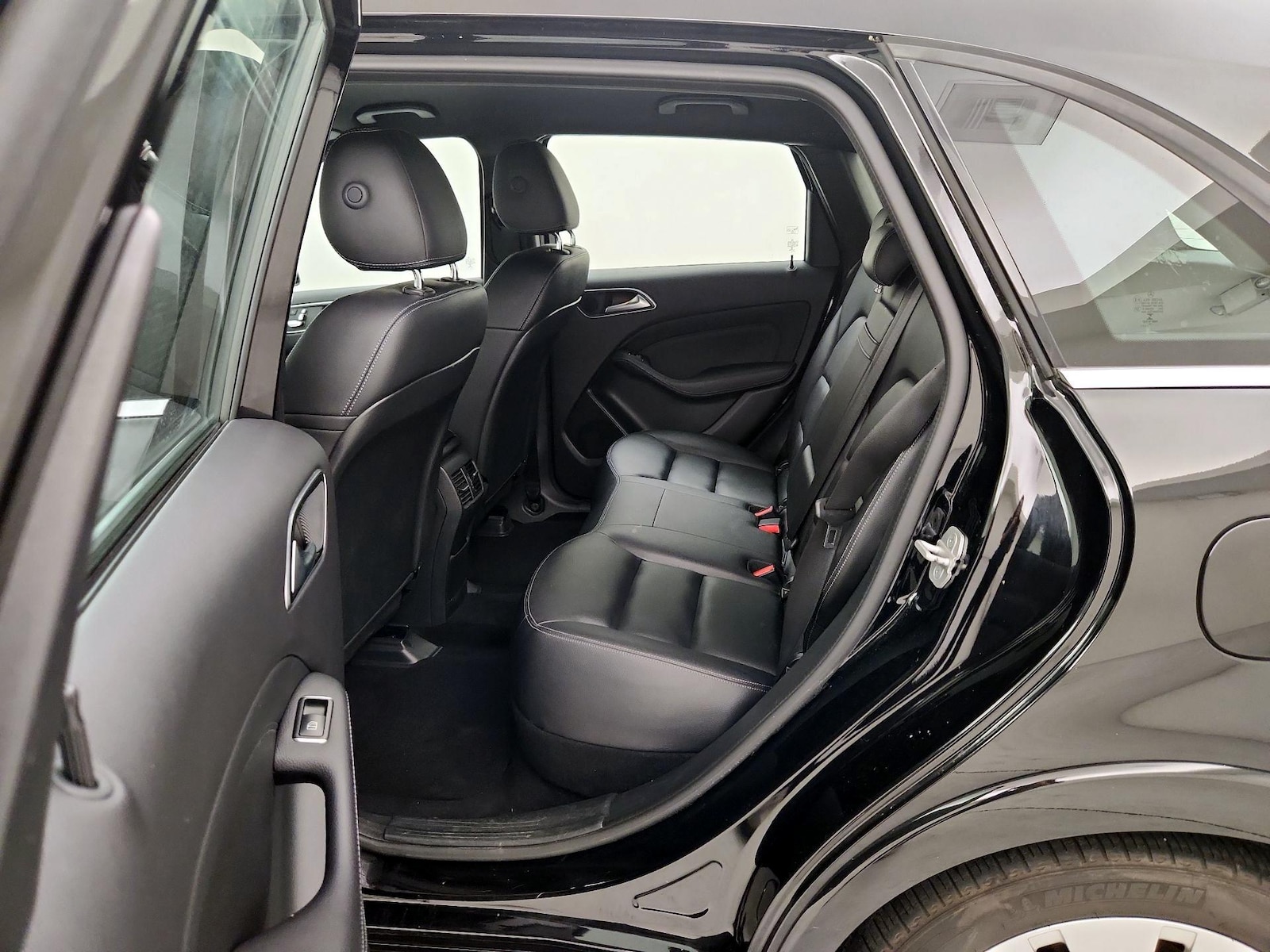 2017 Mercedes-Benz B-Class B250e - Photo 19