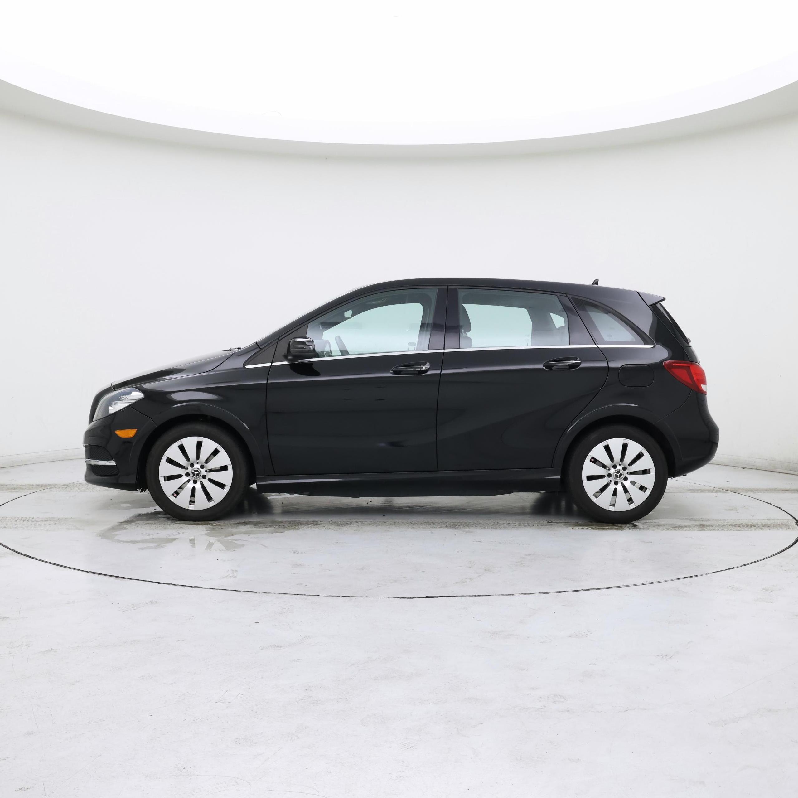 Thumbnail: 2017 Mercedes-Benz B-Class - 3