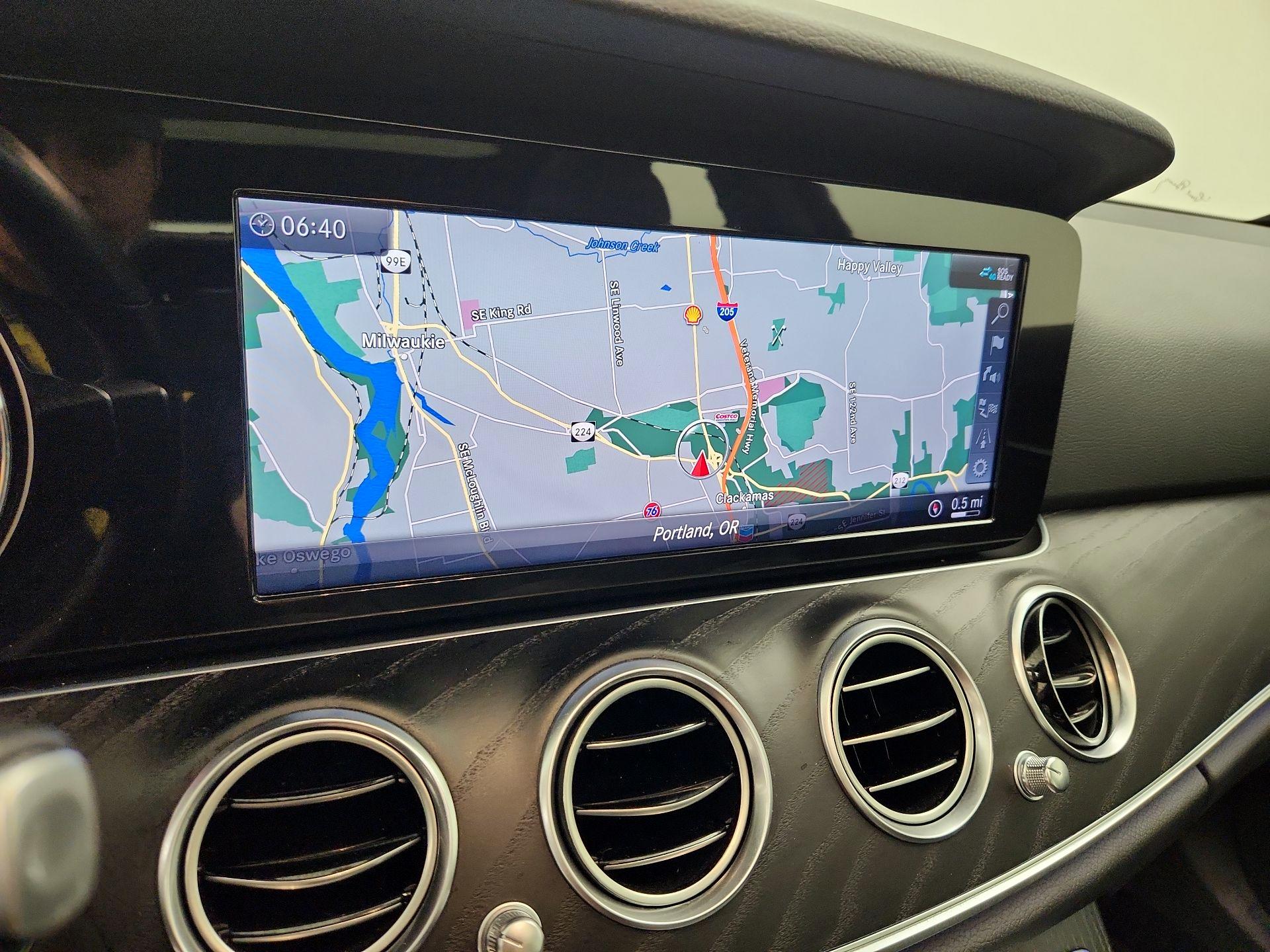 Thumbnail: 2019 Mercedes-Benz E-Class - 14