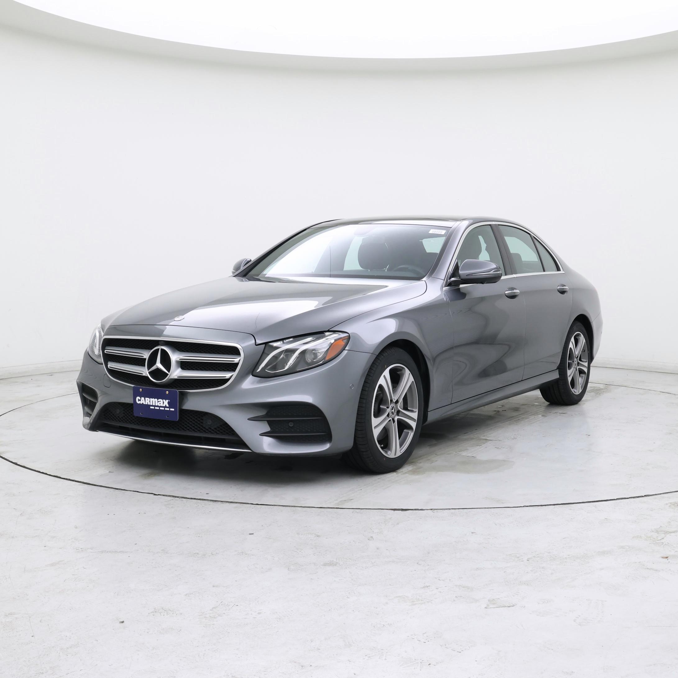 Thumbnail: 2019 Mercedes-Benz E-Class - 4
