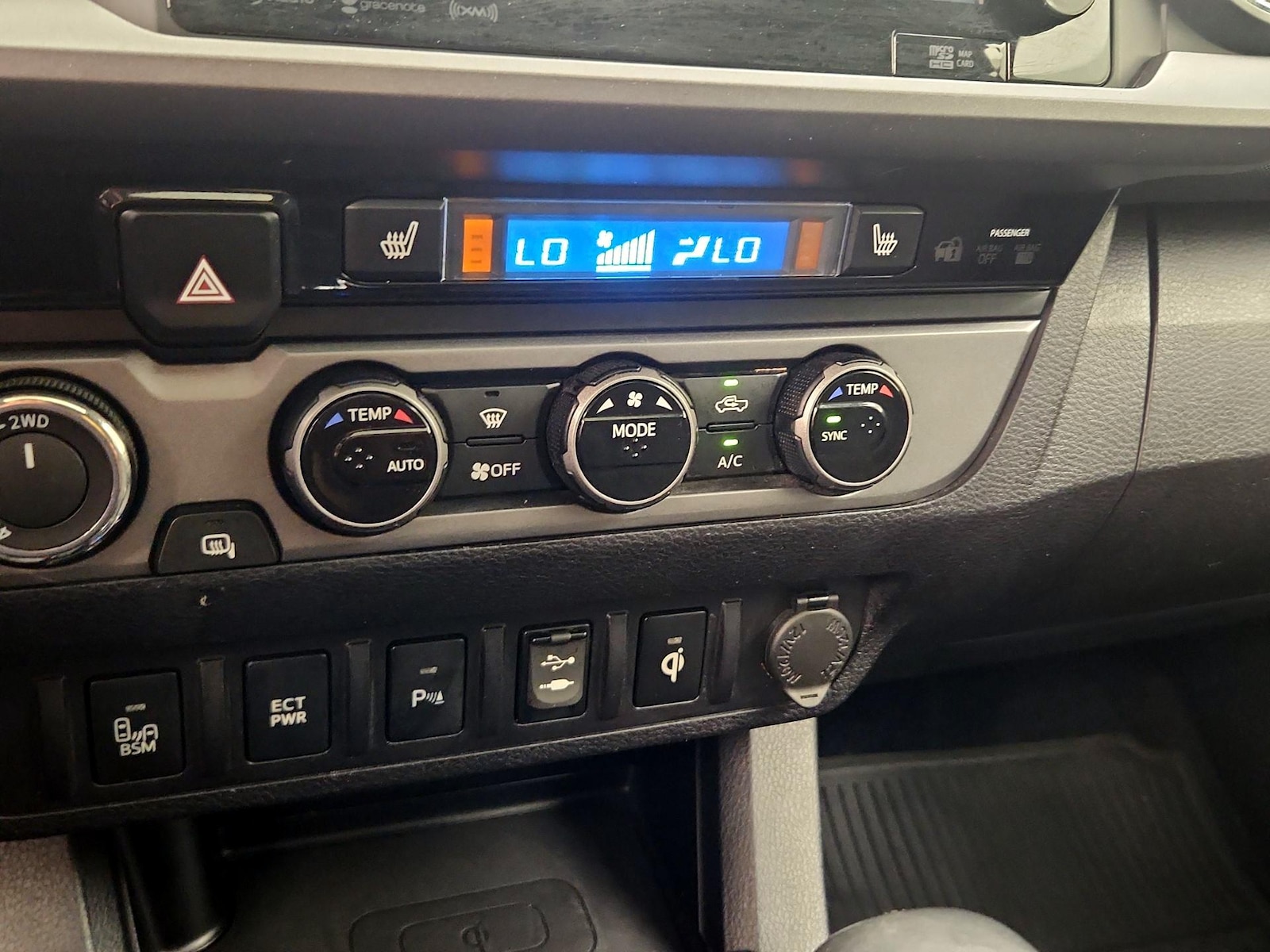 2017 Toyota Tacoma TRD Off Road - Photo 17