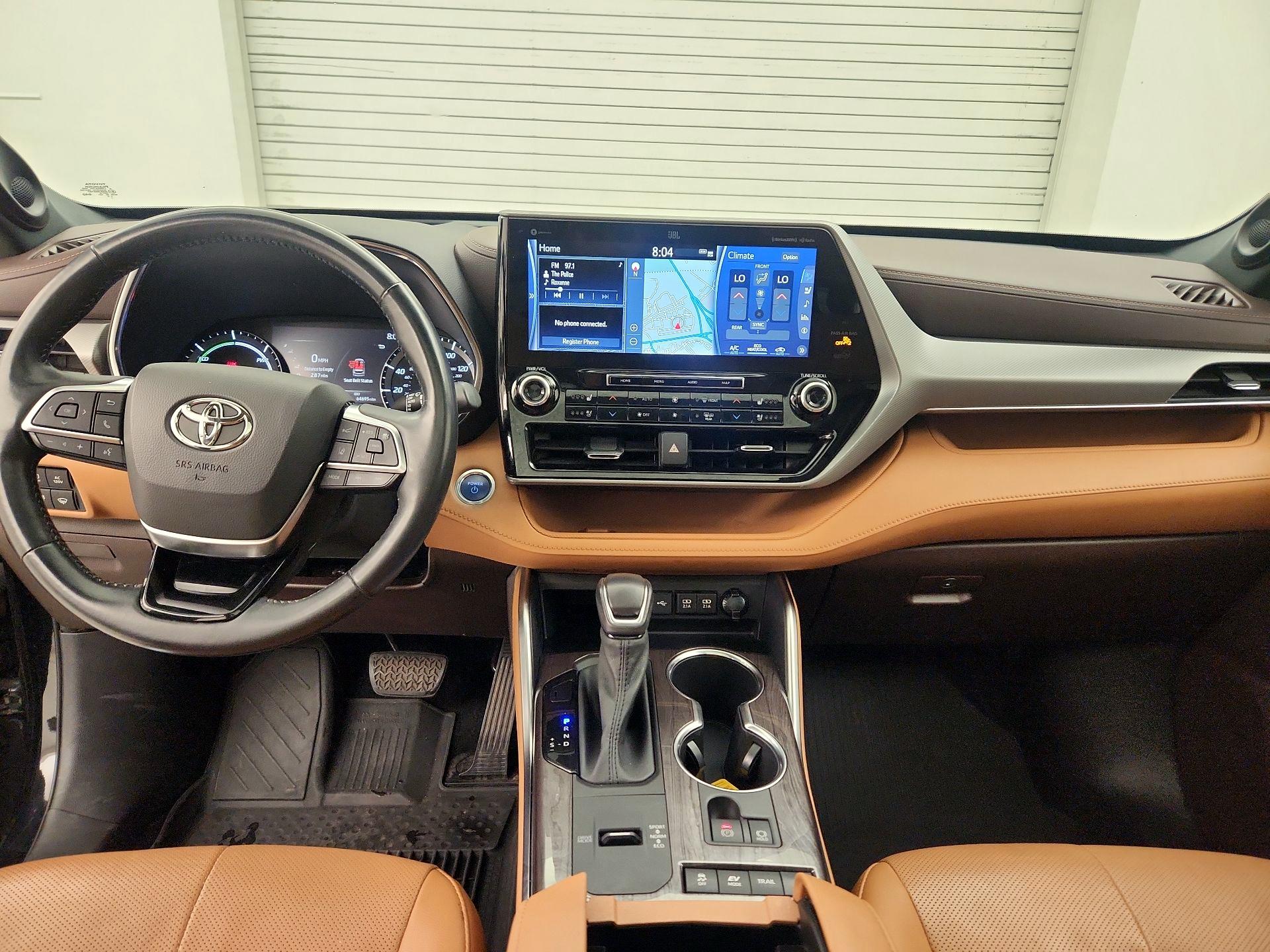 Thumbnail: 2021 Toyota Highlander - 9