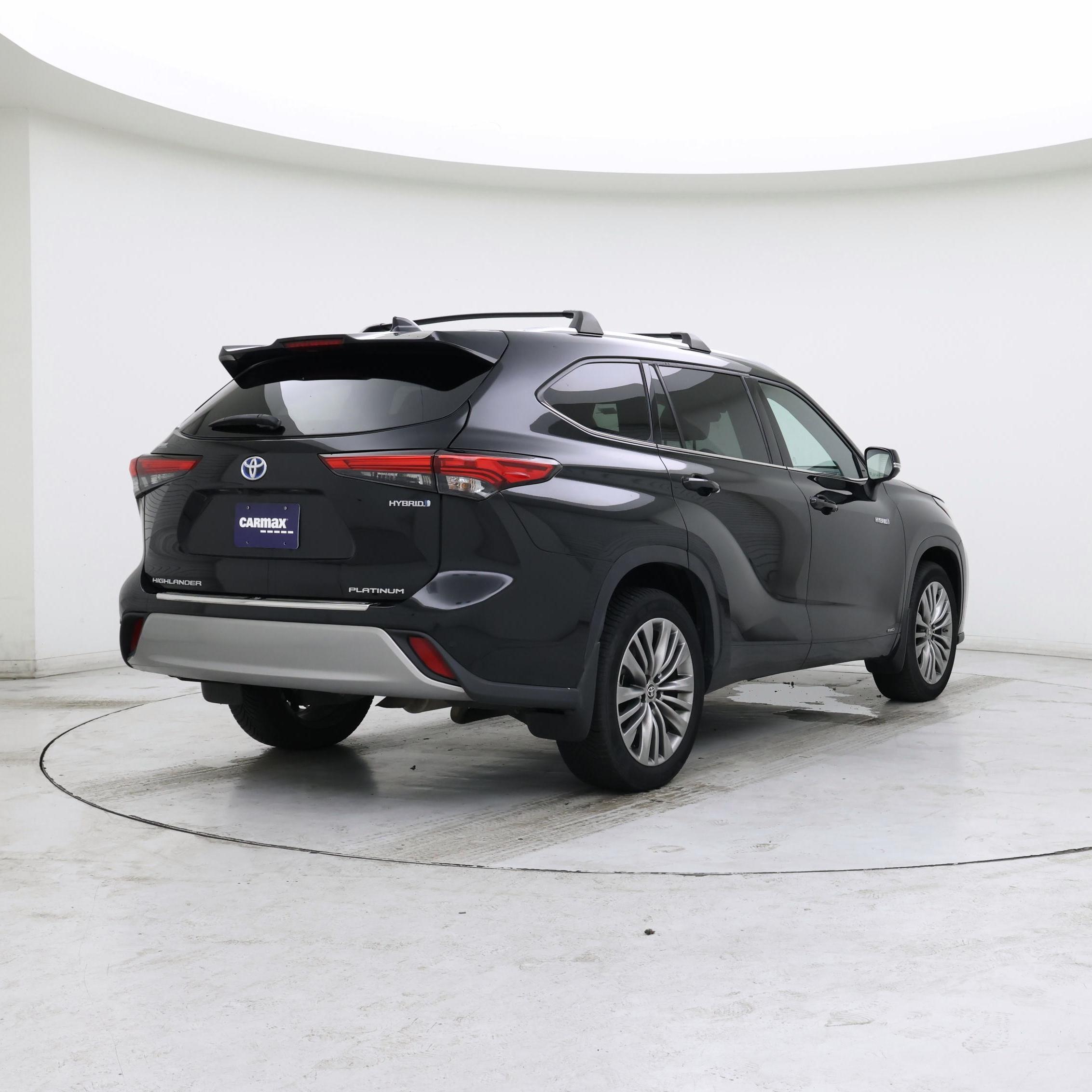 Thumbnail: 2021 Toyota Highlander - 8